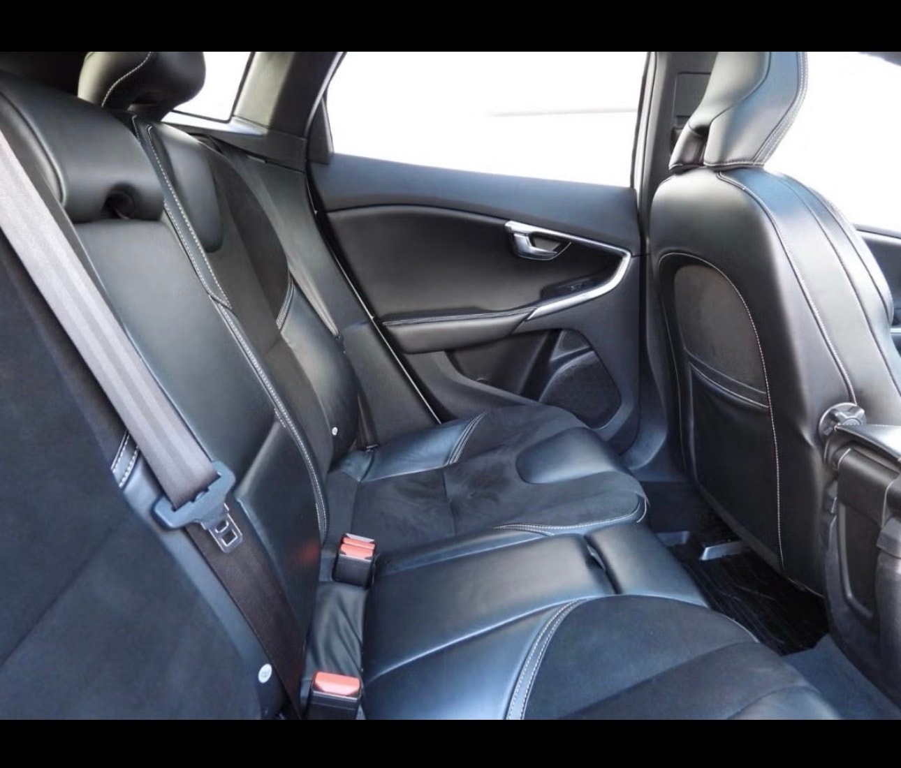 Volvo V40 D2 Manual, 6-trins, 115ps, 2014