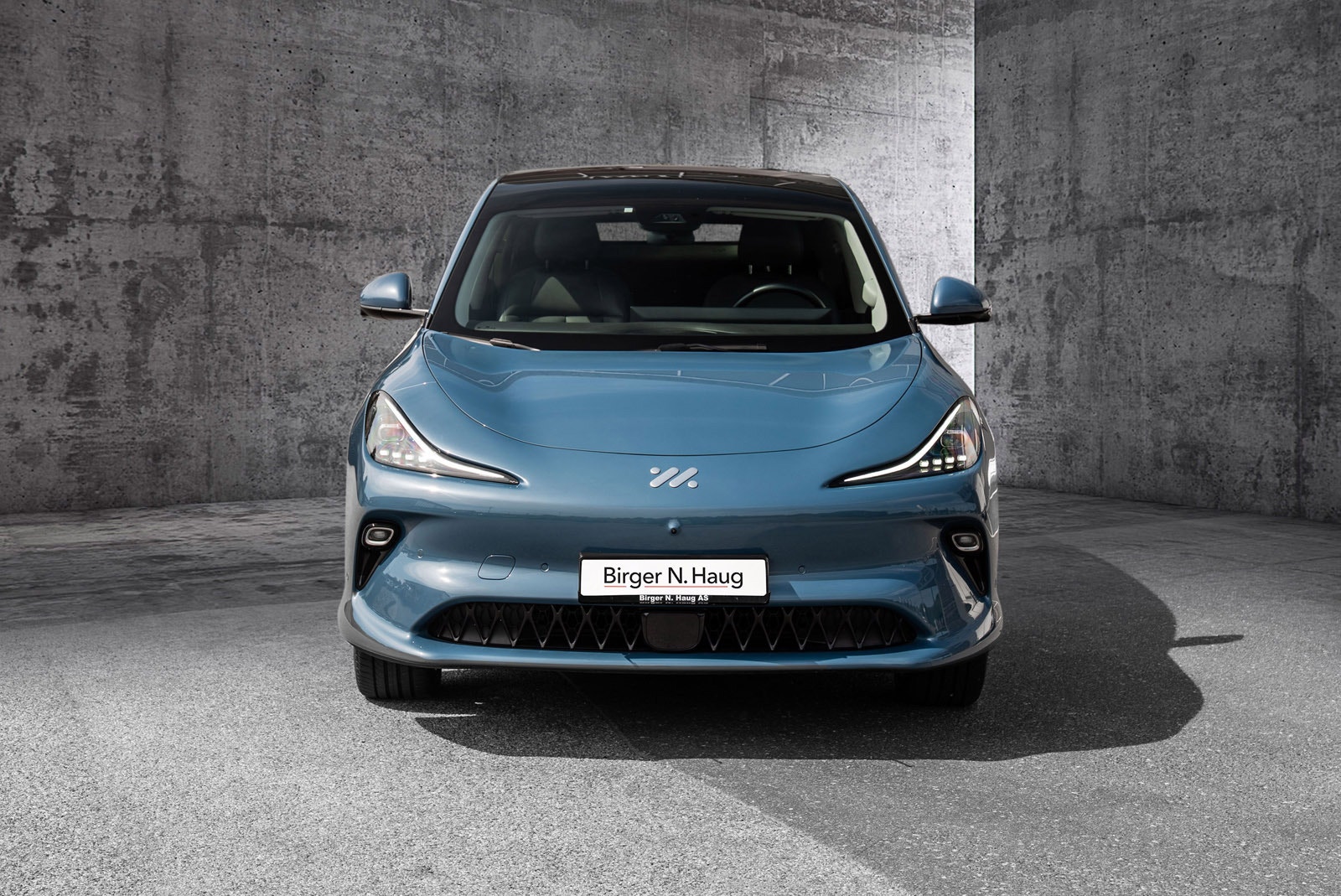 MG IM6 Performance 100 kWh, 752ps, 2025