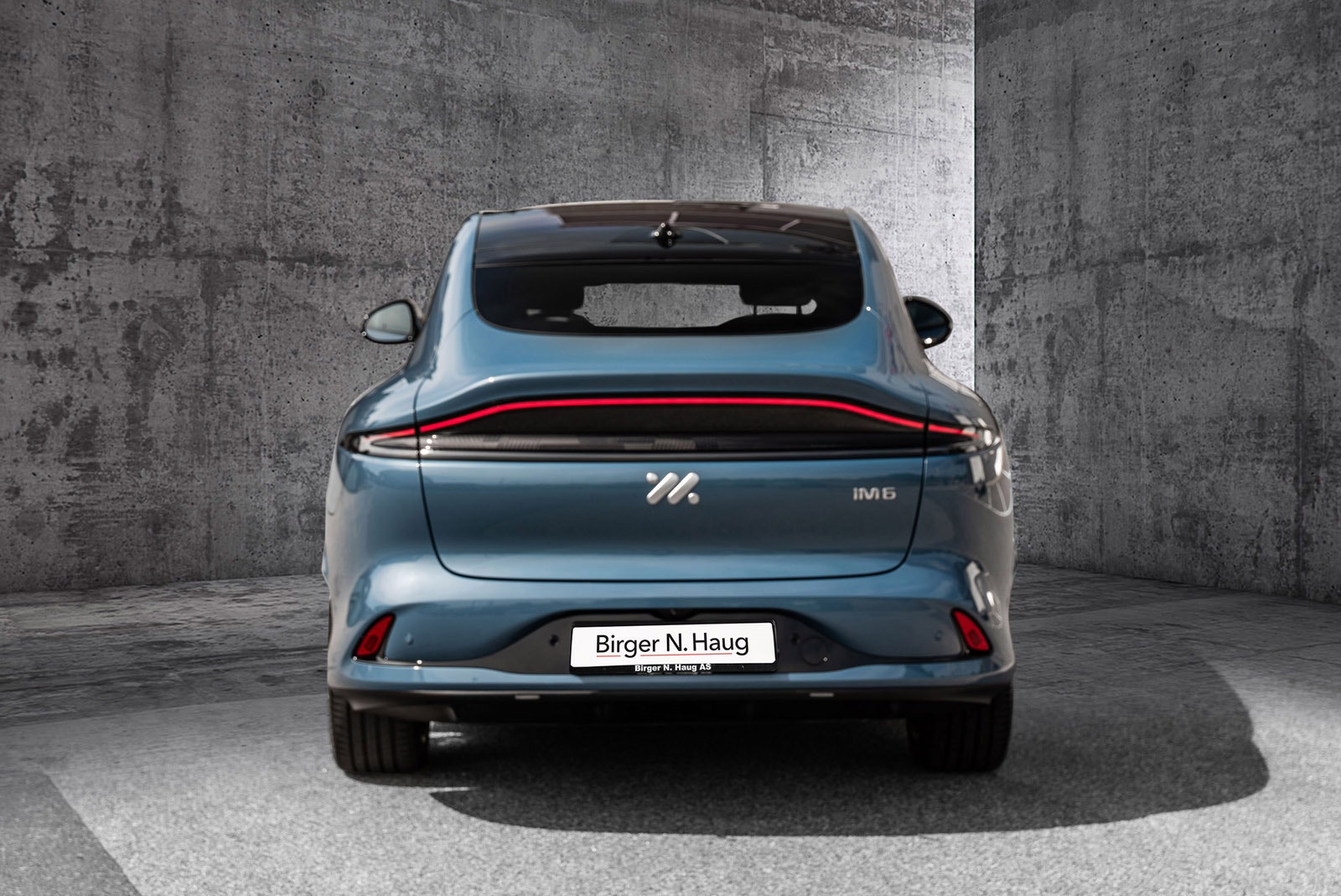 MG IM6 Performance 100 kWh, 752ps, 2025