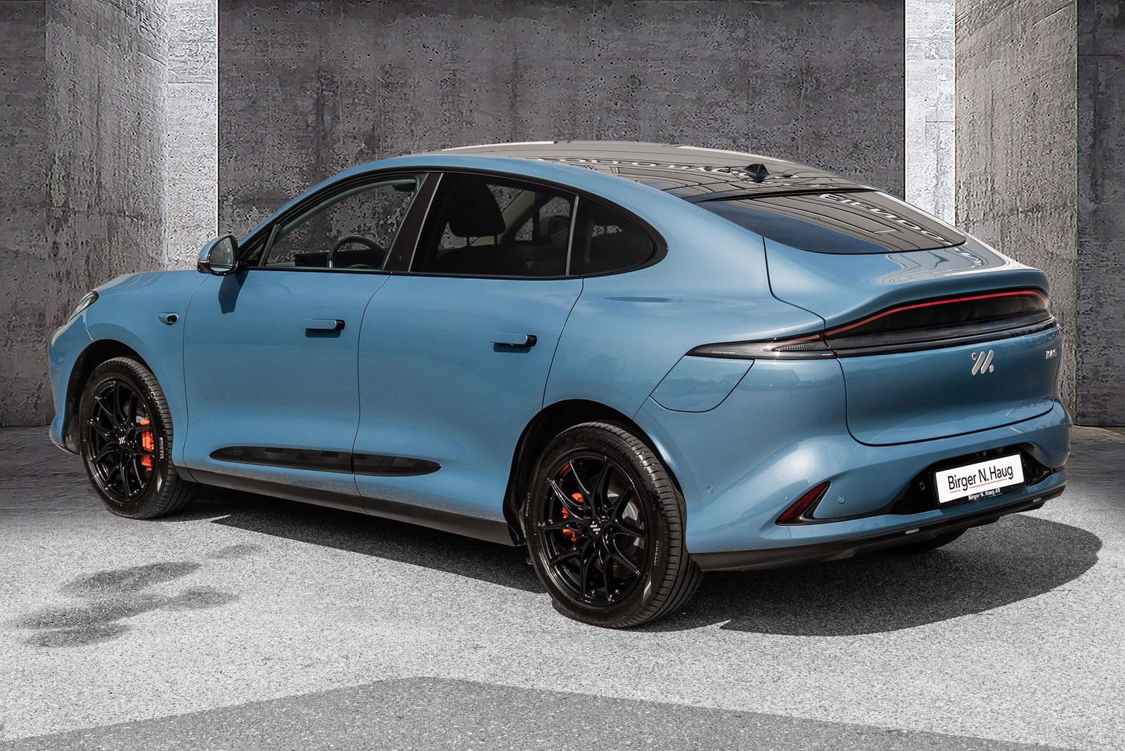 MG IM6 Performance 100 kWh, 752ps, 2025