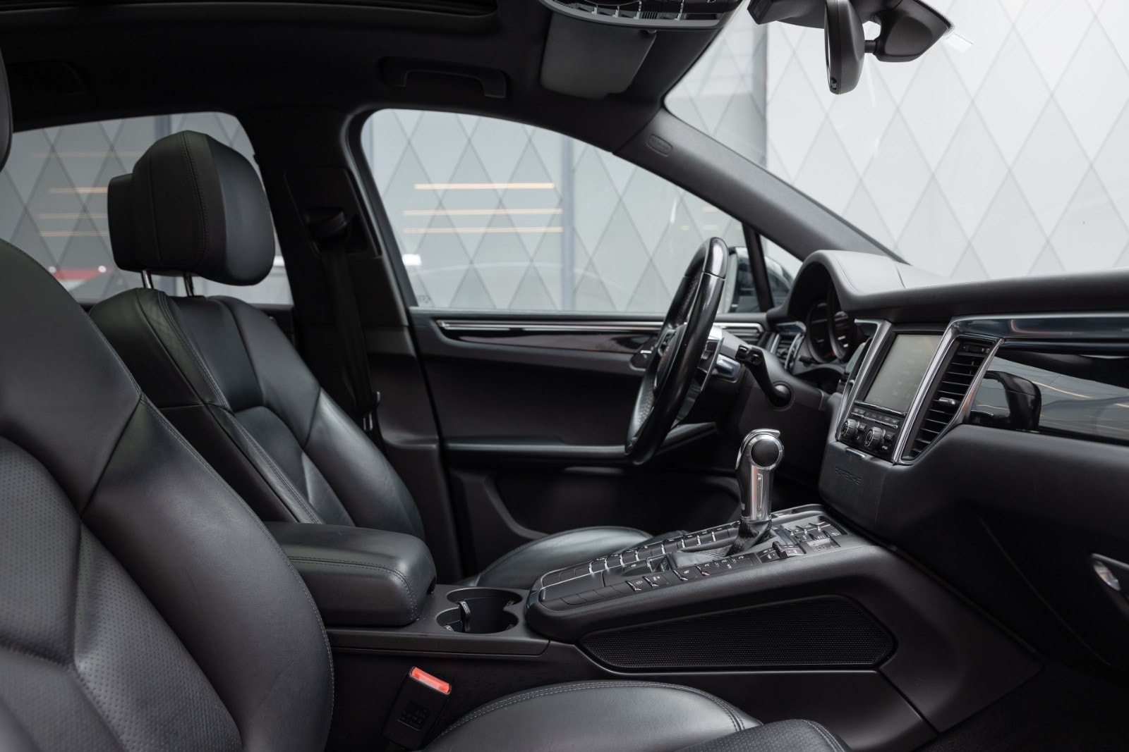 Porsche Macan S PDK, 7-trinn, 340hk, 2015
