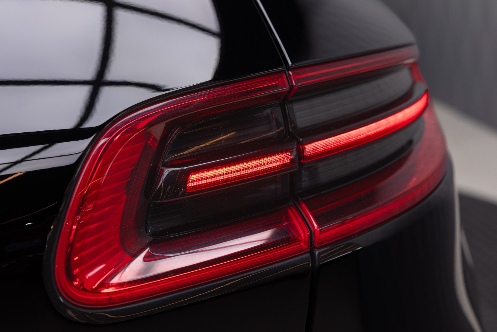 Porsche Macan S PDK, 7-trinn, 340hk, 2015