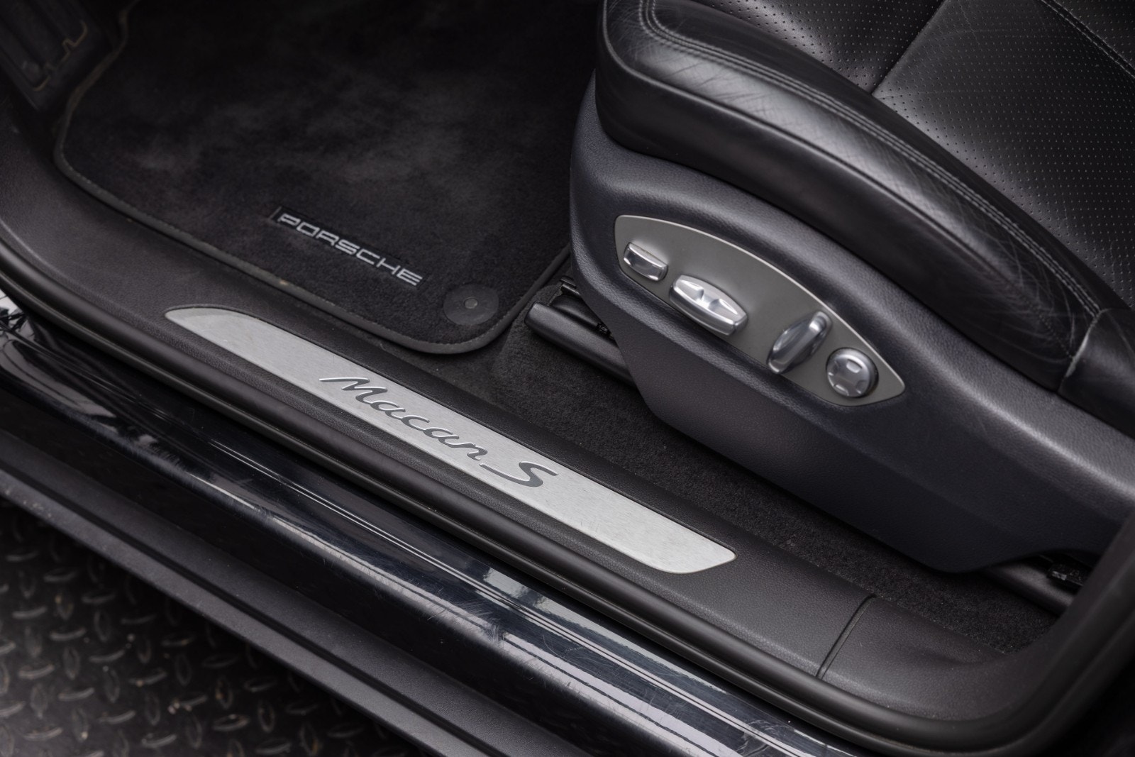 Porsche Macan S PDK, 7-trinn, 340hk, 2015