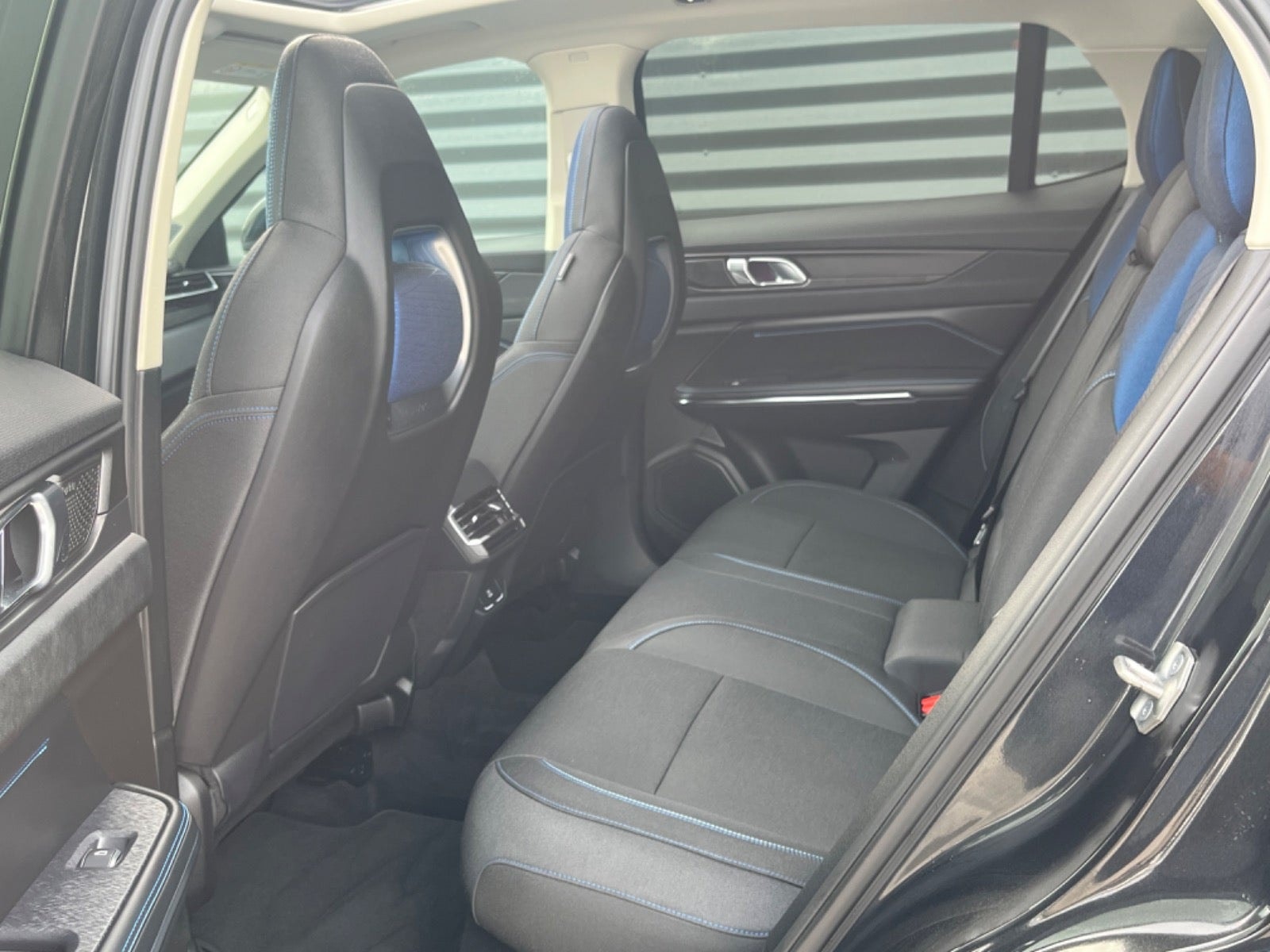 Lynk & Co 01 PHEV DCT, 7-trins, 261ps, 2021