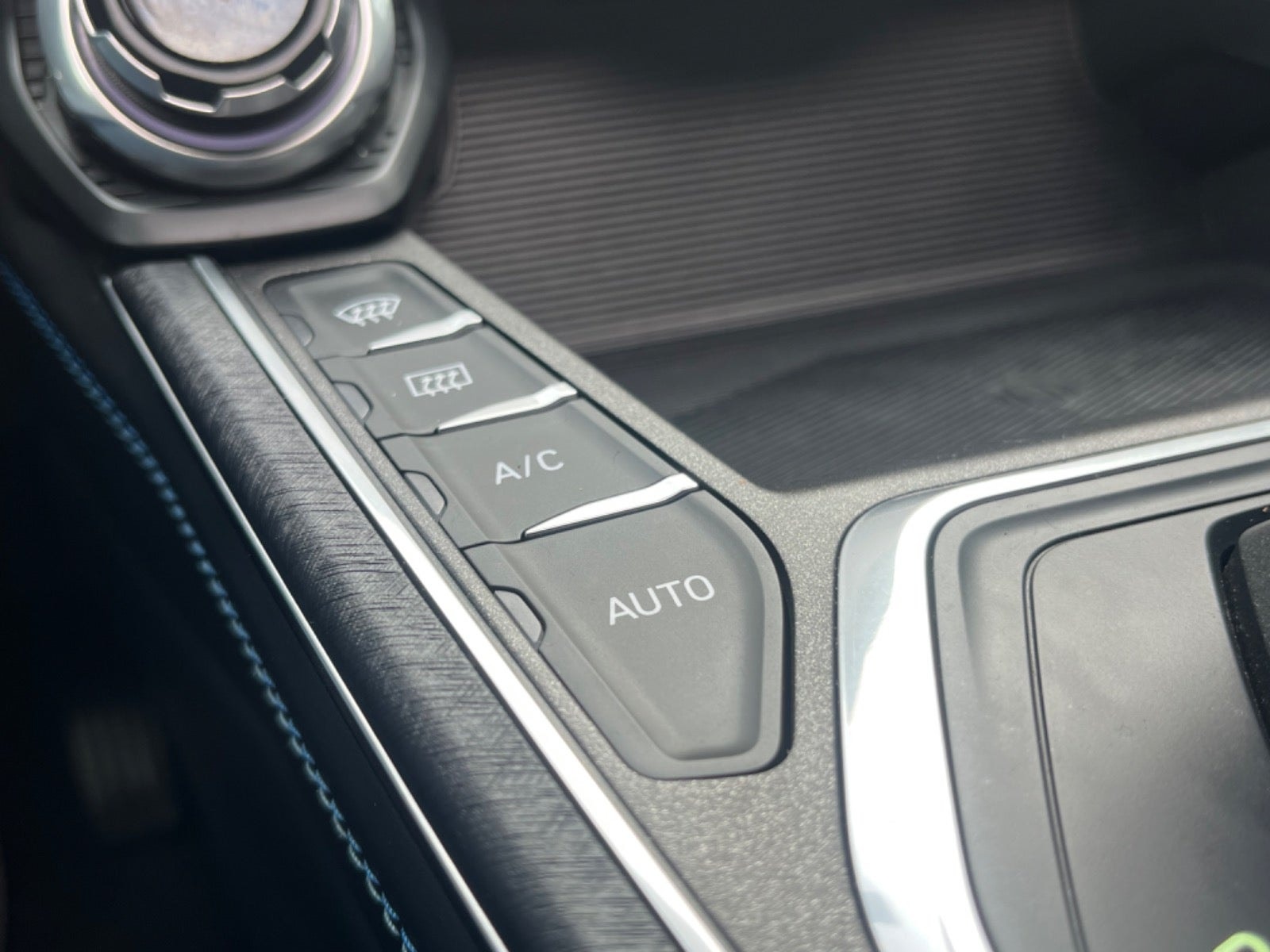 Lynk & Co 01 PHEV DCT, 7-trins, 261ps, 2021