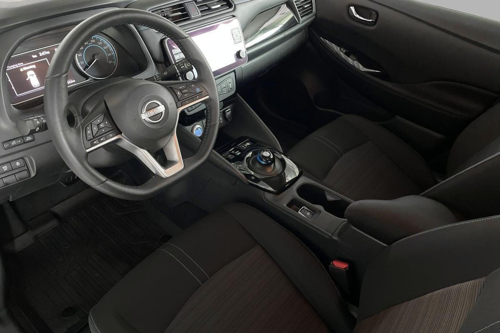 Nissan Leaf e+, 217ps, 2023