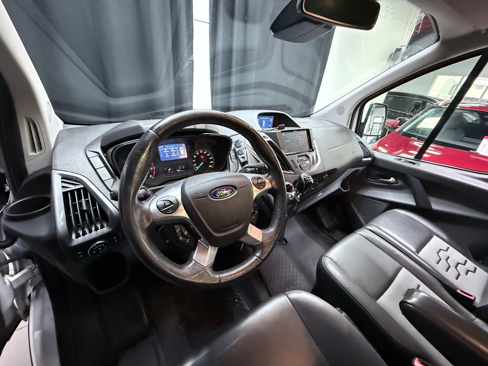 Ford Transit Custom 290 2.2 TDCi Manual, 155hp, 2014