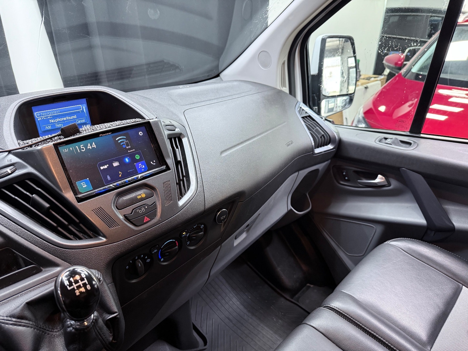 Ford Transit Custom 290 2.2 TDCi Manual, 155hp, 2014