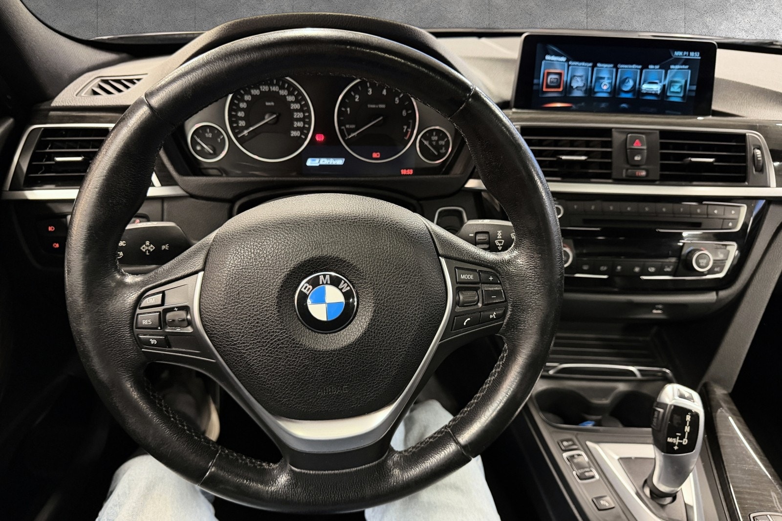 BMW 330e Sedan Steptronic, 8-trinn, 252hk, 2017