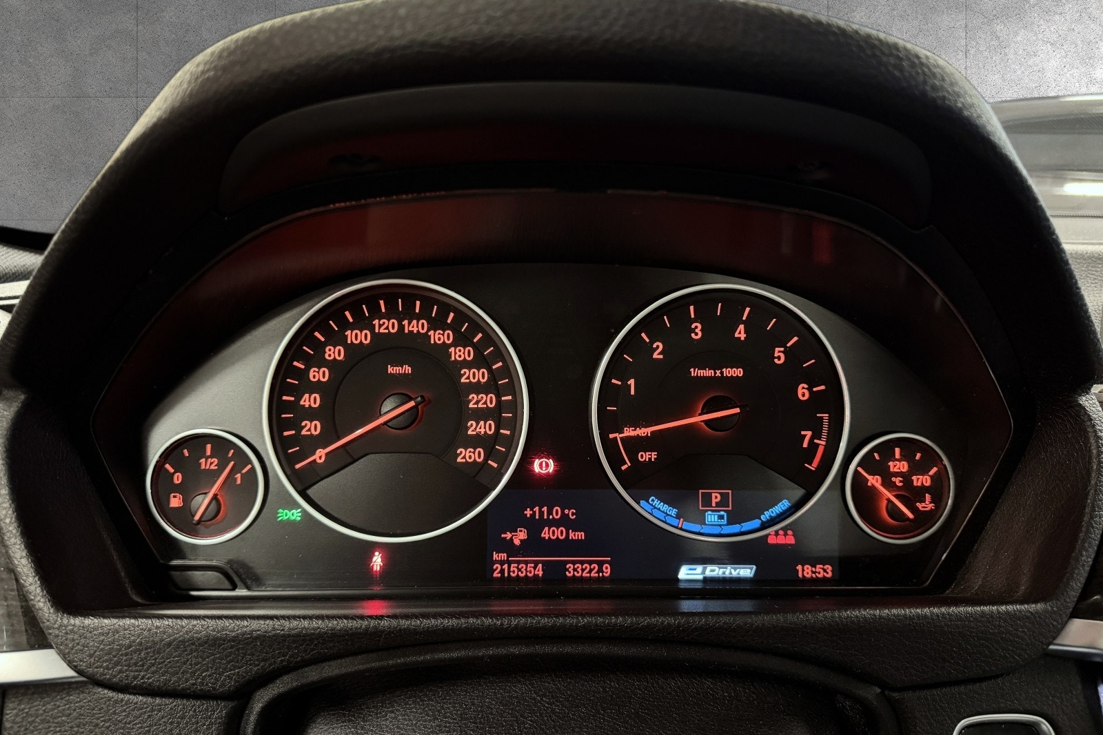 BMW 330e Sedan Steptronic, 8-trinn, 252hk, 2017