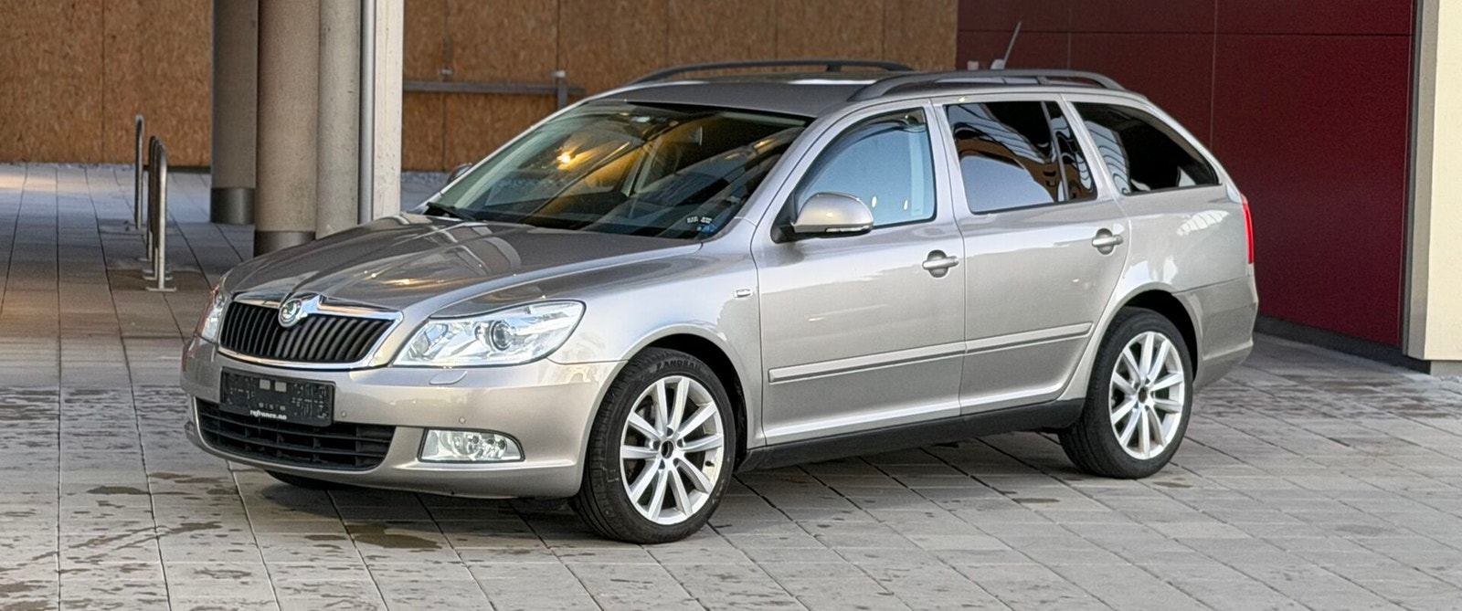 Škoda Octavia Combi 1.6 TDI DSG Sequential, 105hp, 2013