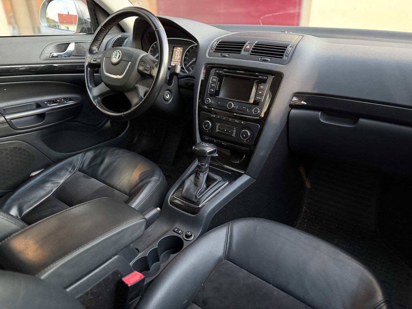 Škoda Octavia Combi 1.6 TDI DSG Sequential, 105hp, 2013