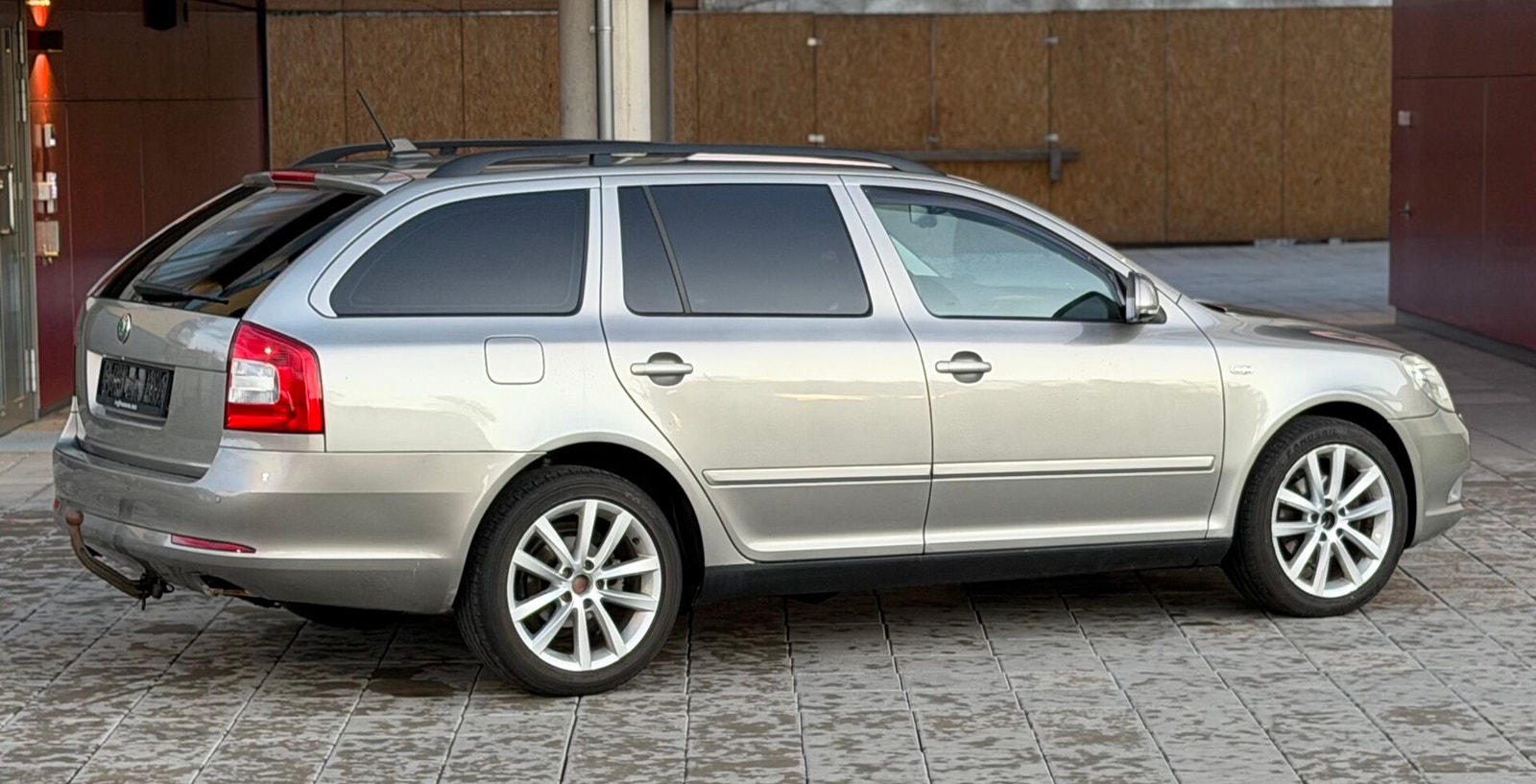 Škoda Octavia Combi 1.6 TDI DSG Sequential, 105hp, 2013