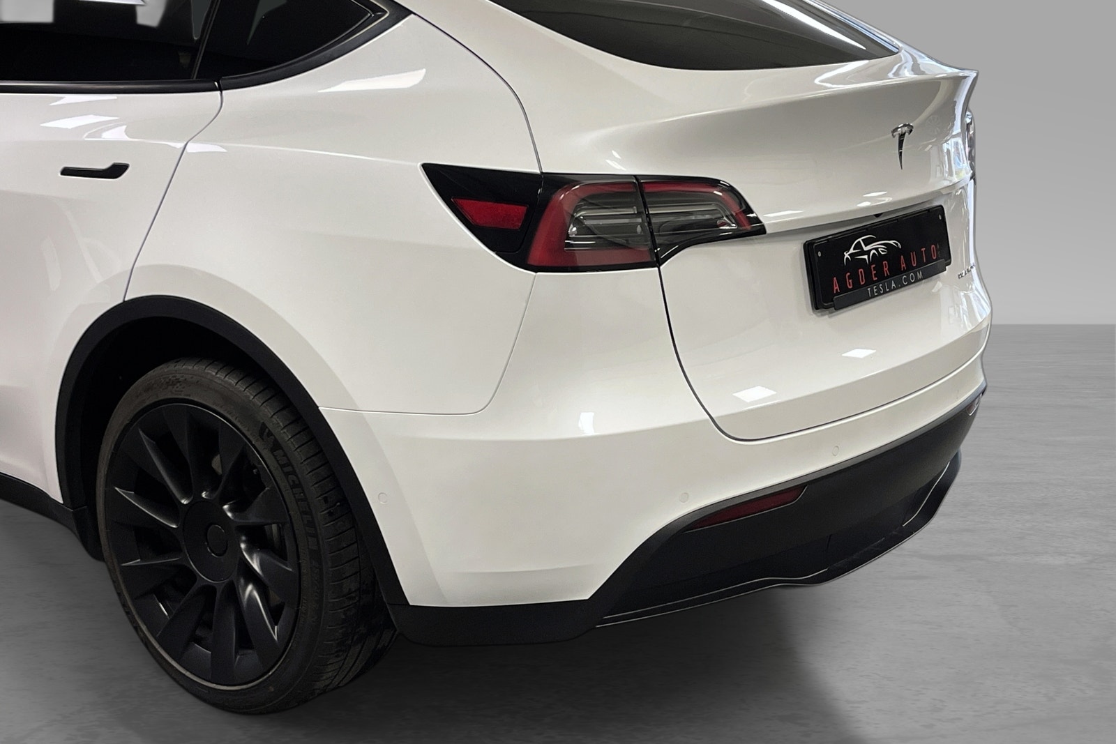 Tesla Model Y Long Range AWD, 514hp, 2022