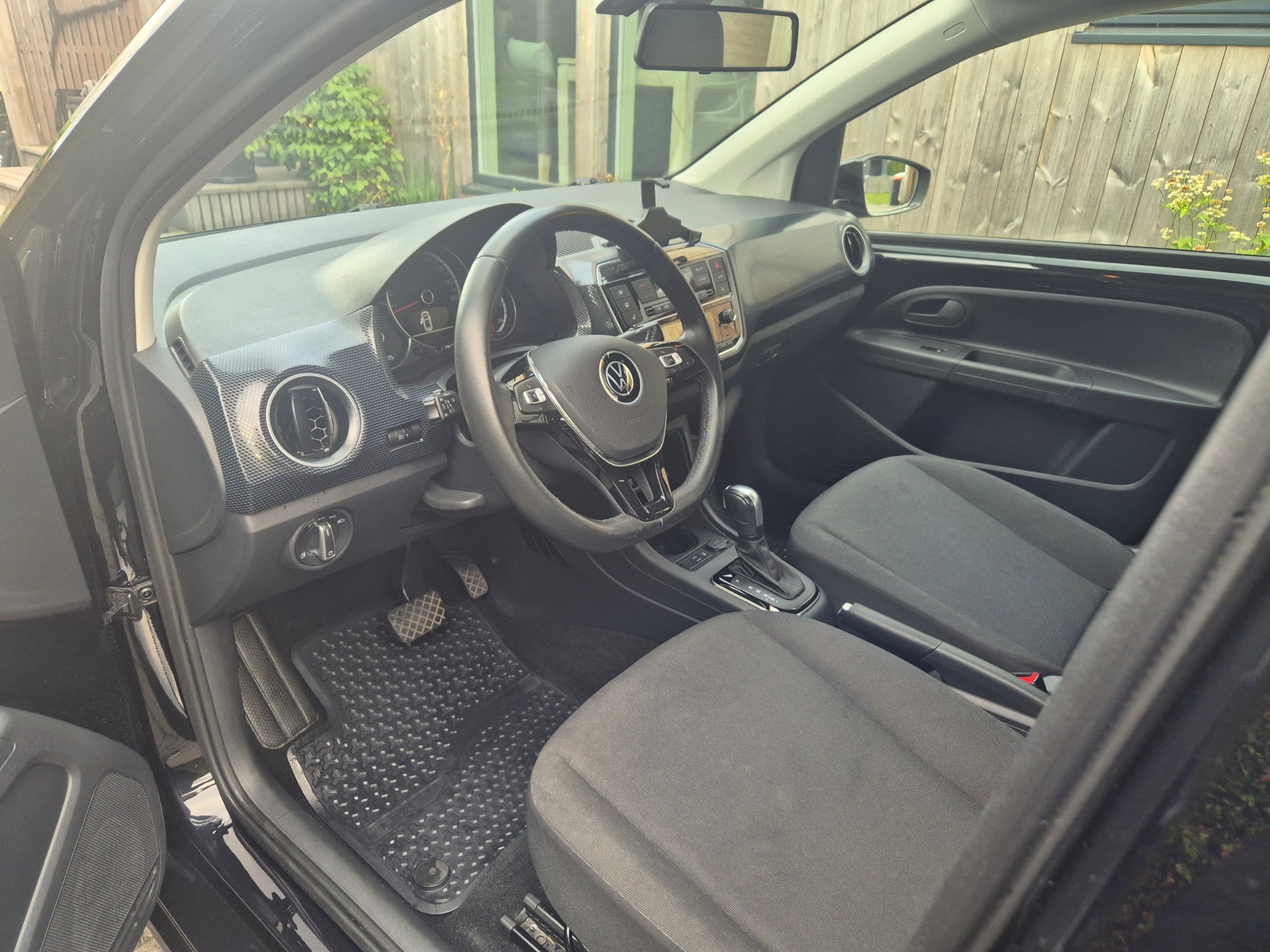 Volkswagen e-up!, 83ps, 2020