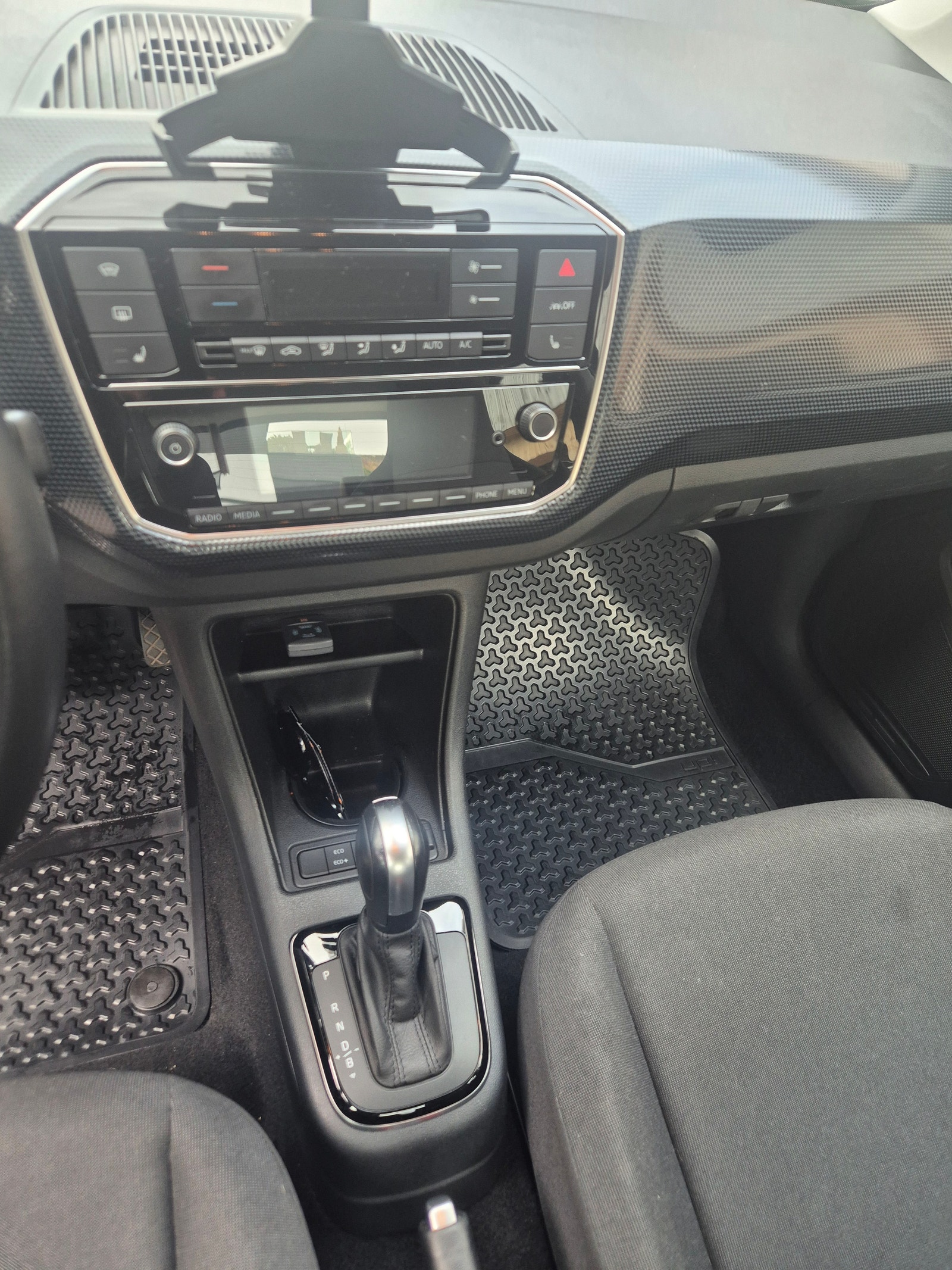 Volkswagen e-up!, 83ps, 2020