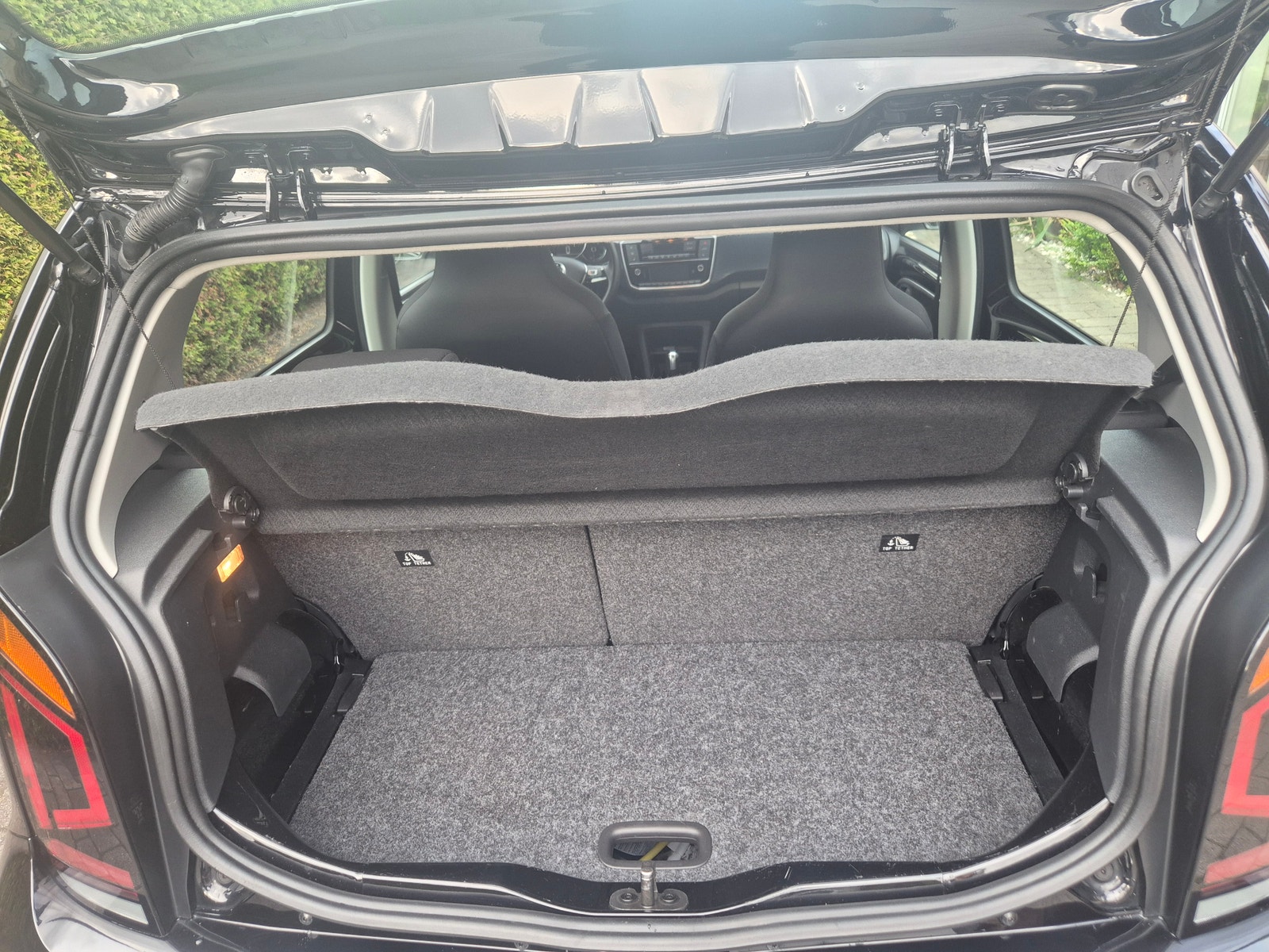 Volkswagen e-up!, 83ps, 2020