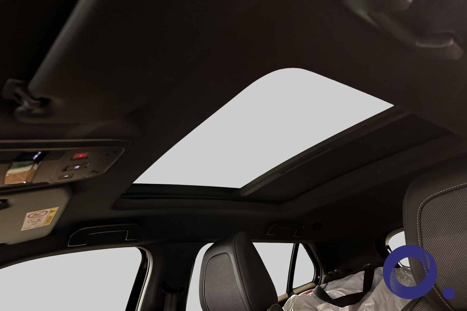 Peugeot e-2008, 136hp, 2022