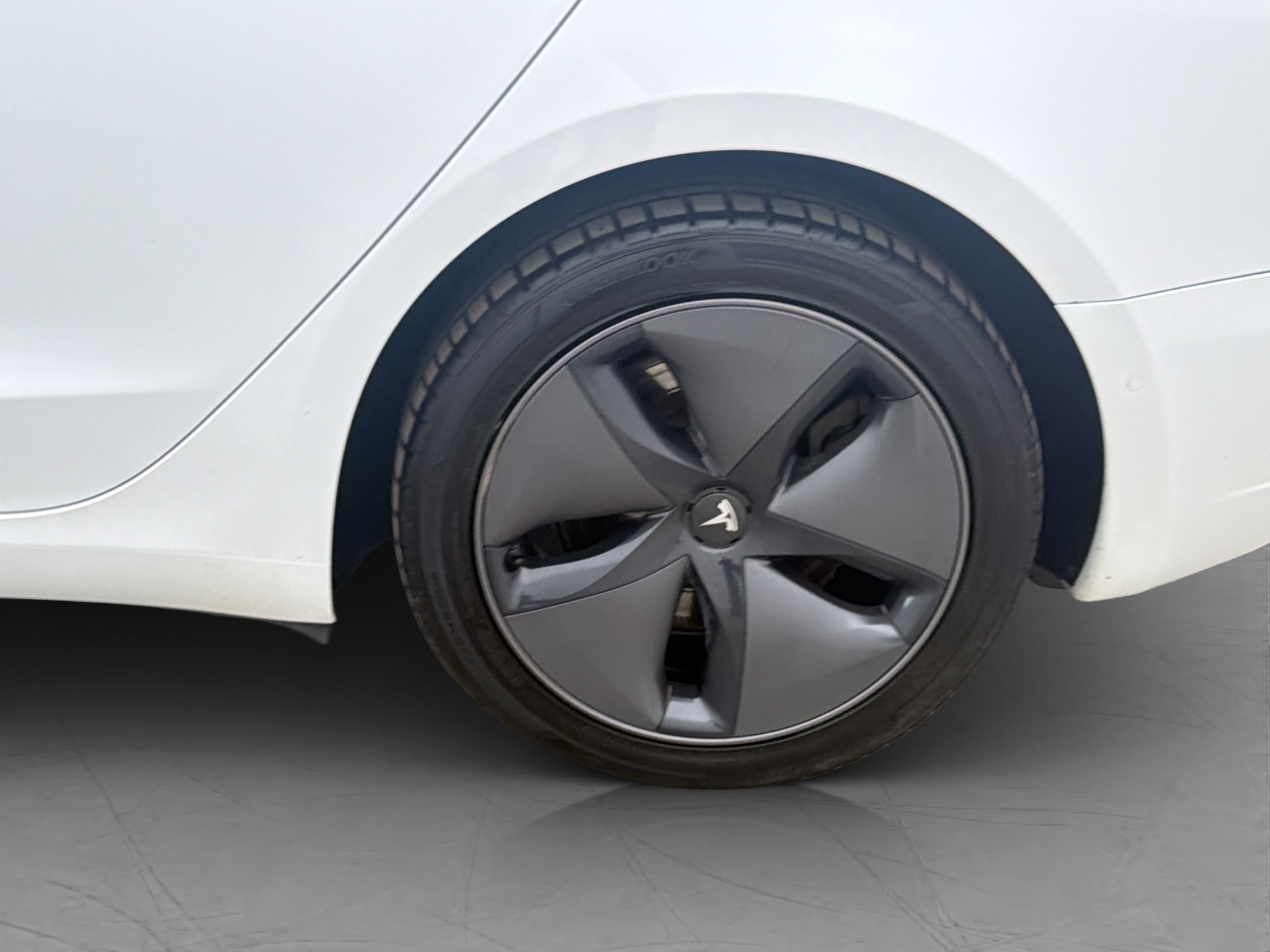 Tesla Model 3 Standard Range Plus, 325ps, 2020