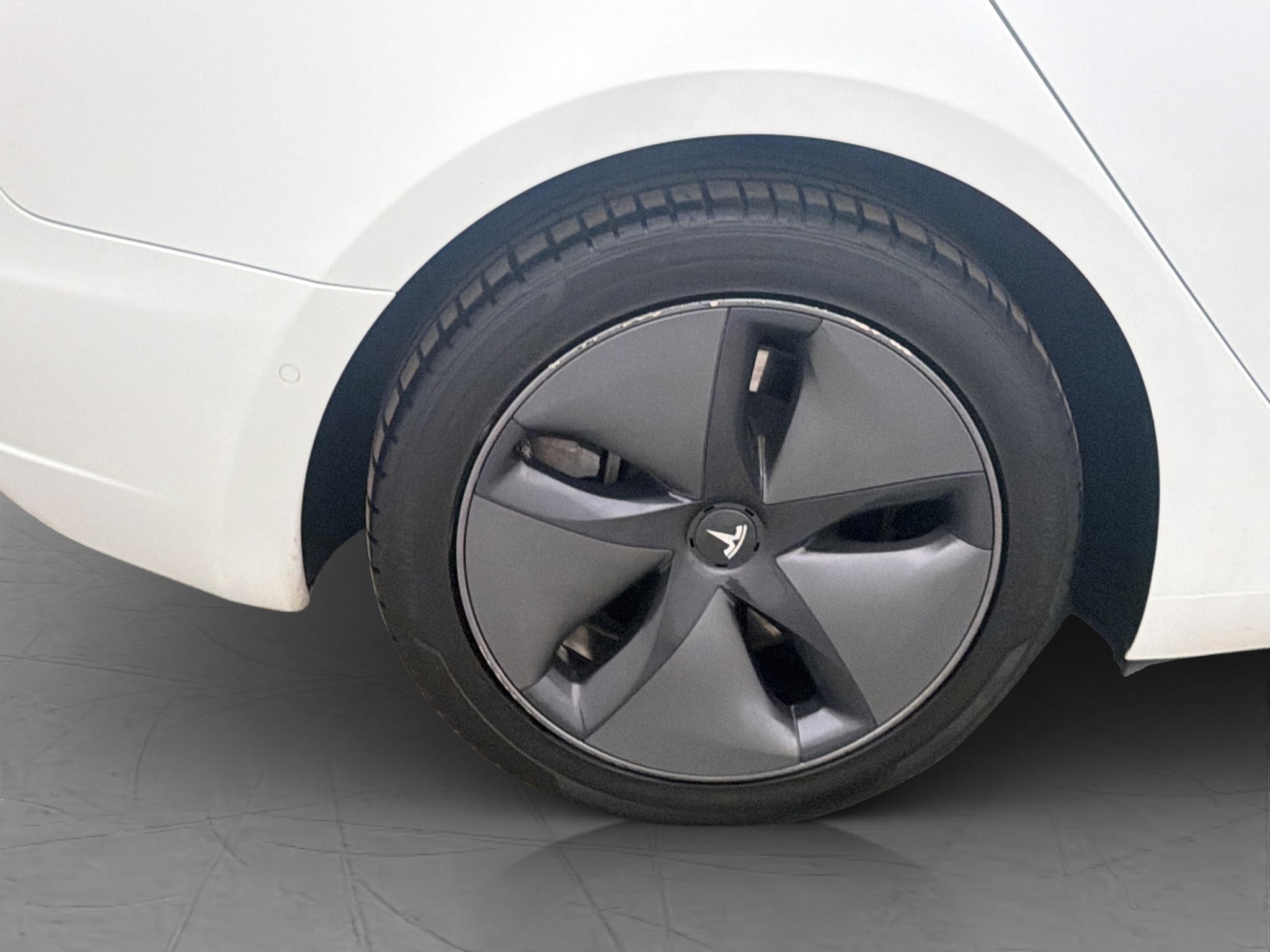 Tesla Model 3 Standard Range Plus, 325ps, 2020