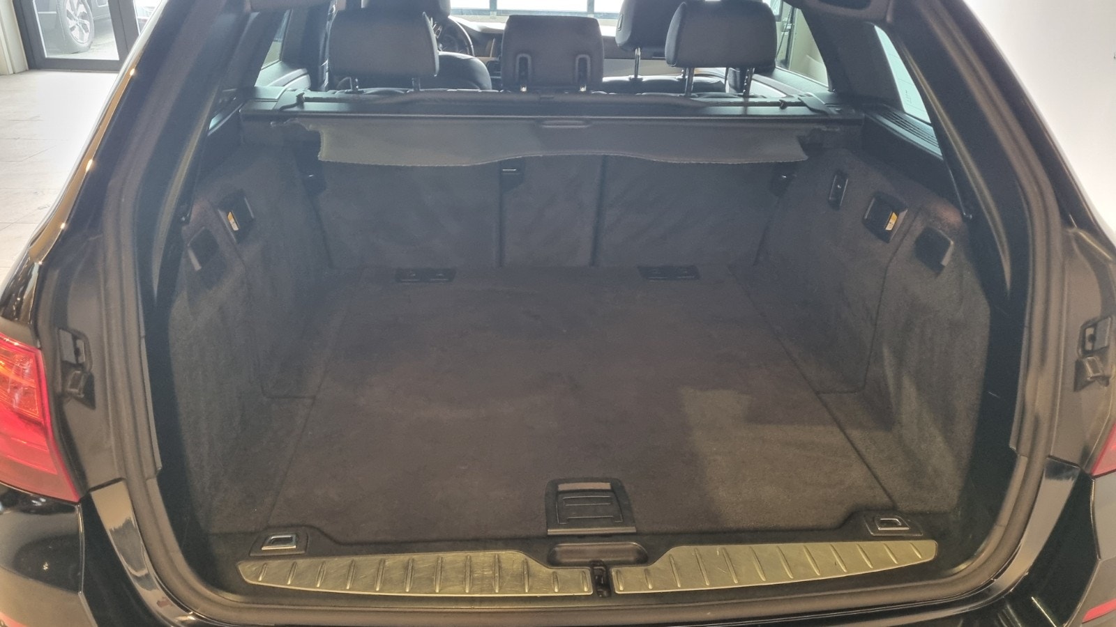 BMW 520d Touring Steptronic, 8-trinn, 163hk, 2015