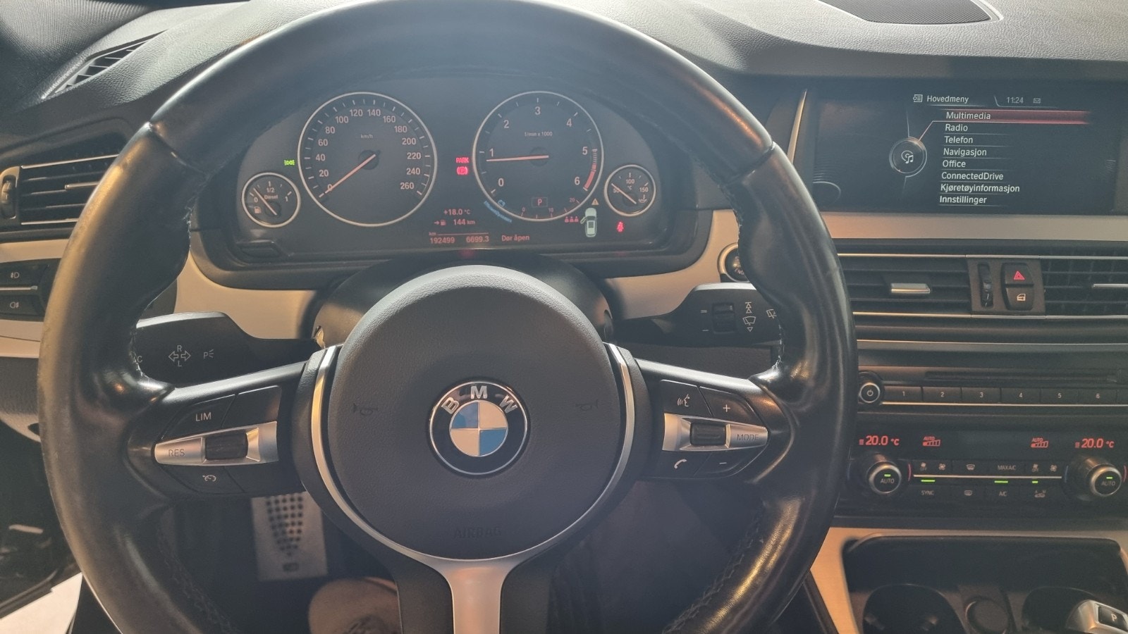 BMW 520d Touring Steptronic, 8-trinn, 163hk, 2015