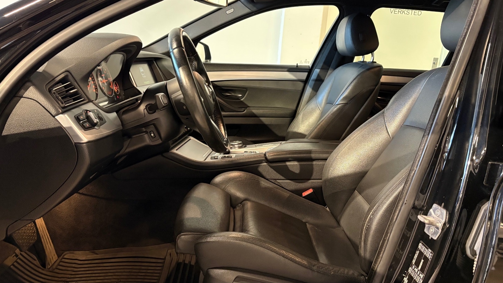 BMW 520d Touring Steptronic, 8-trinn, 163hk, 2015