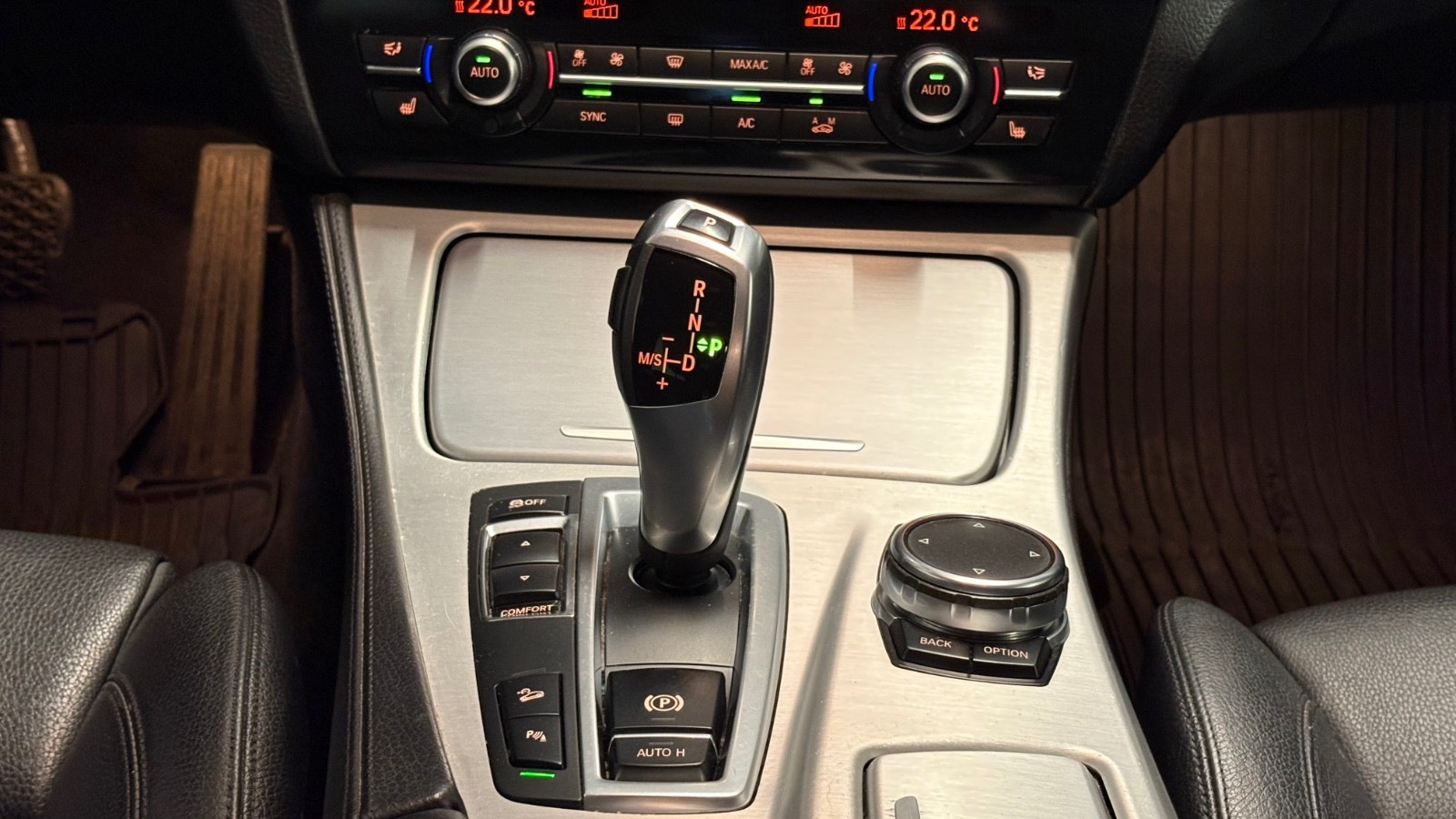 BMW 520d Touring Steptronic, 8-trinn, 163hk, 2015