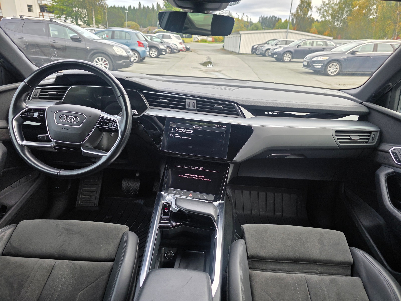Audi e-tron 50 quattro, 313ps, 2020