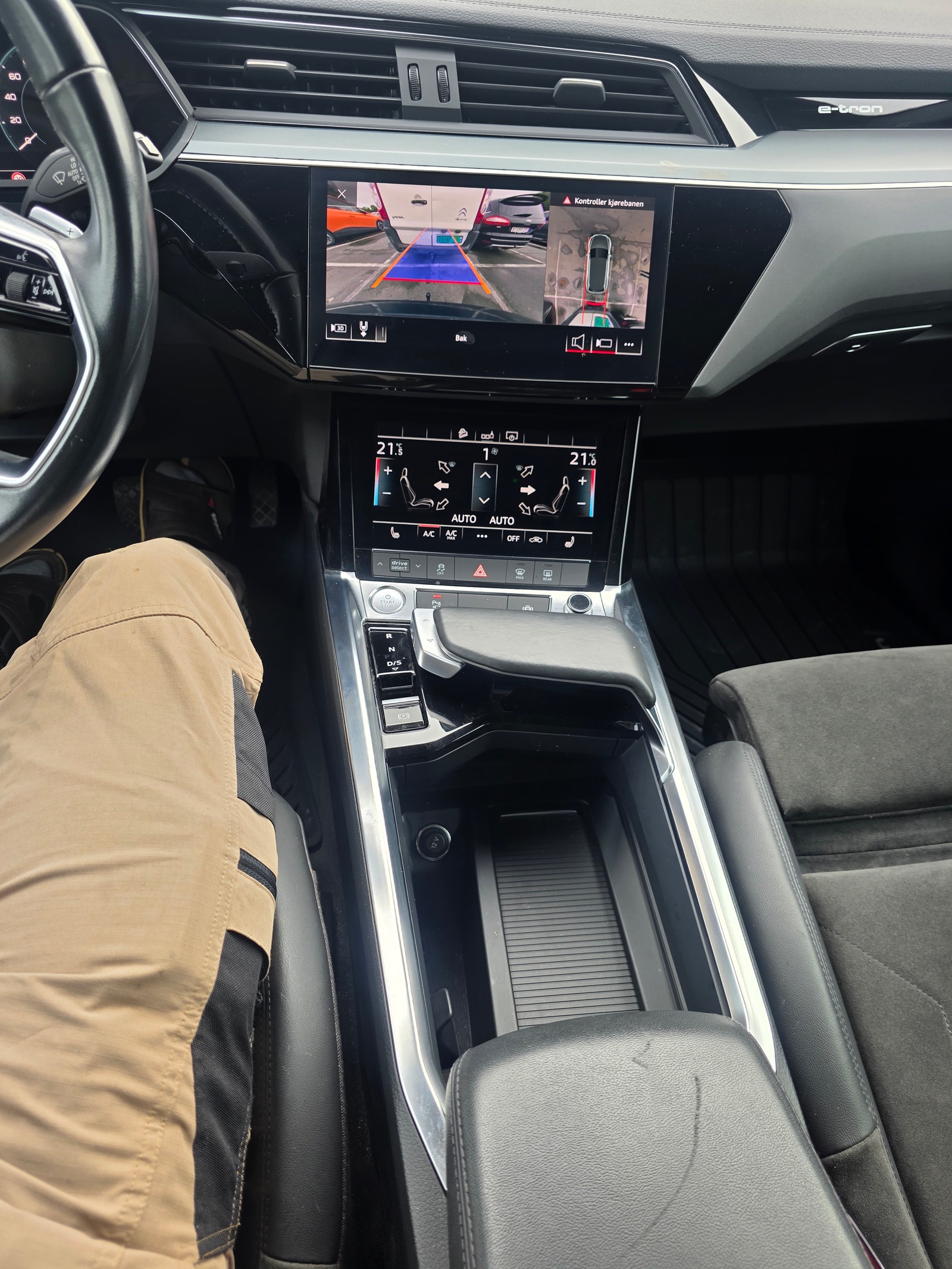 Audi e-tron 50 quattro, 313ps, 2020
