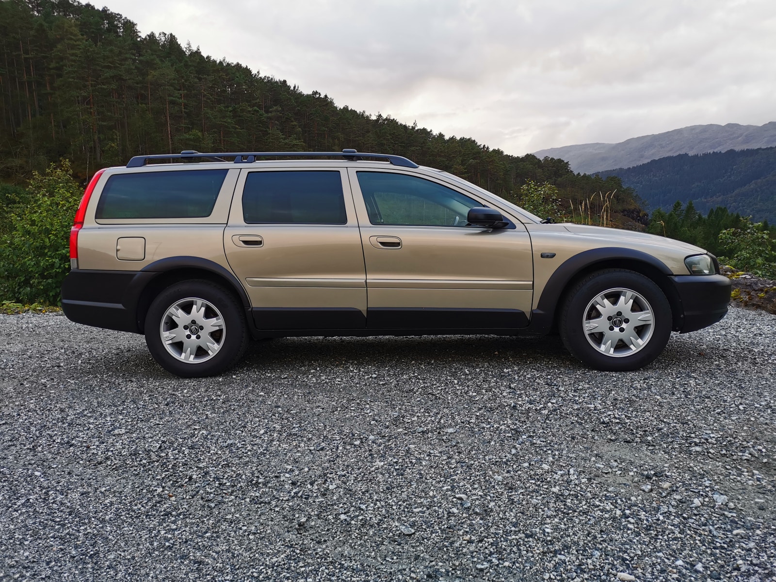 Volvo XC70 D5 AWD Automatic, 163hp, 2004