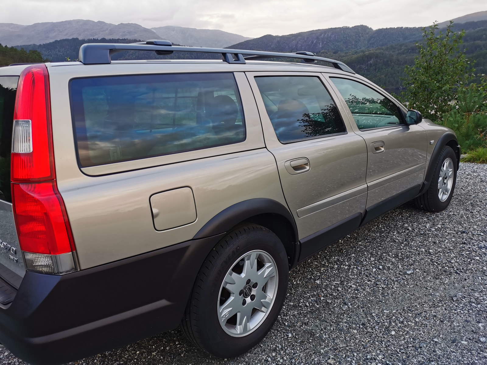 Volvo XC70 D5 AWD Automatic, 163hp, 2004