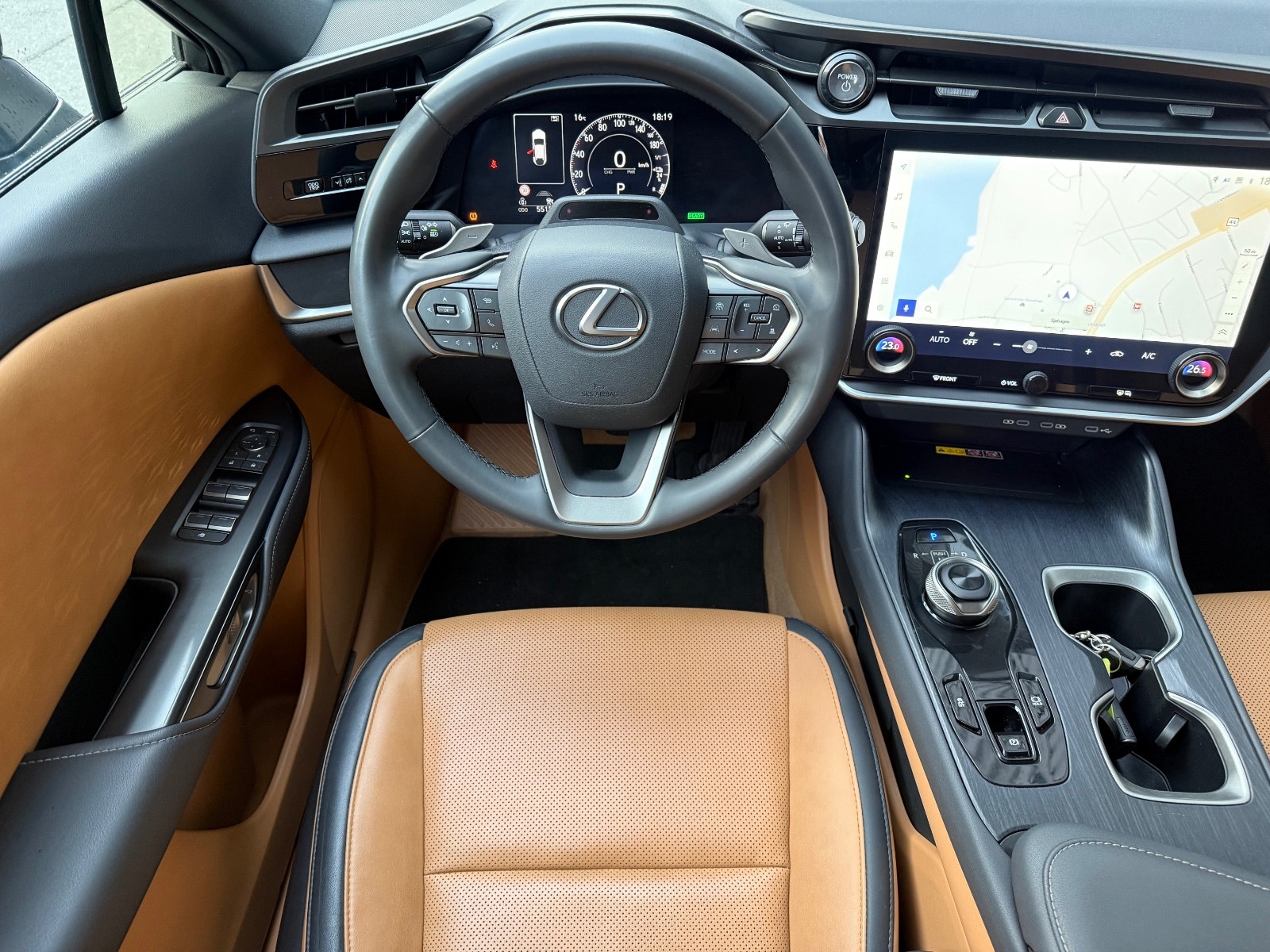 Lexus RZ 450e, 313hk, 2024