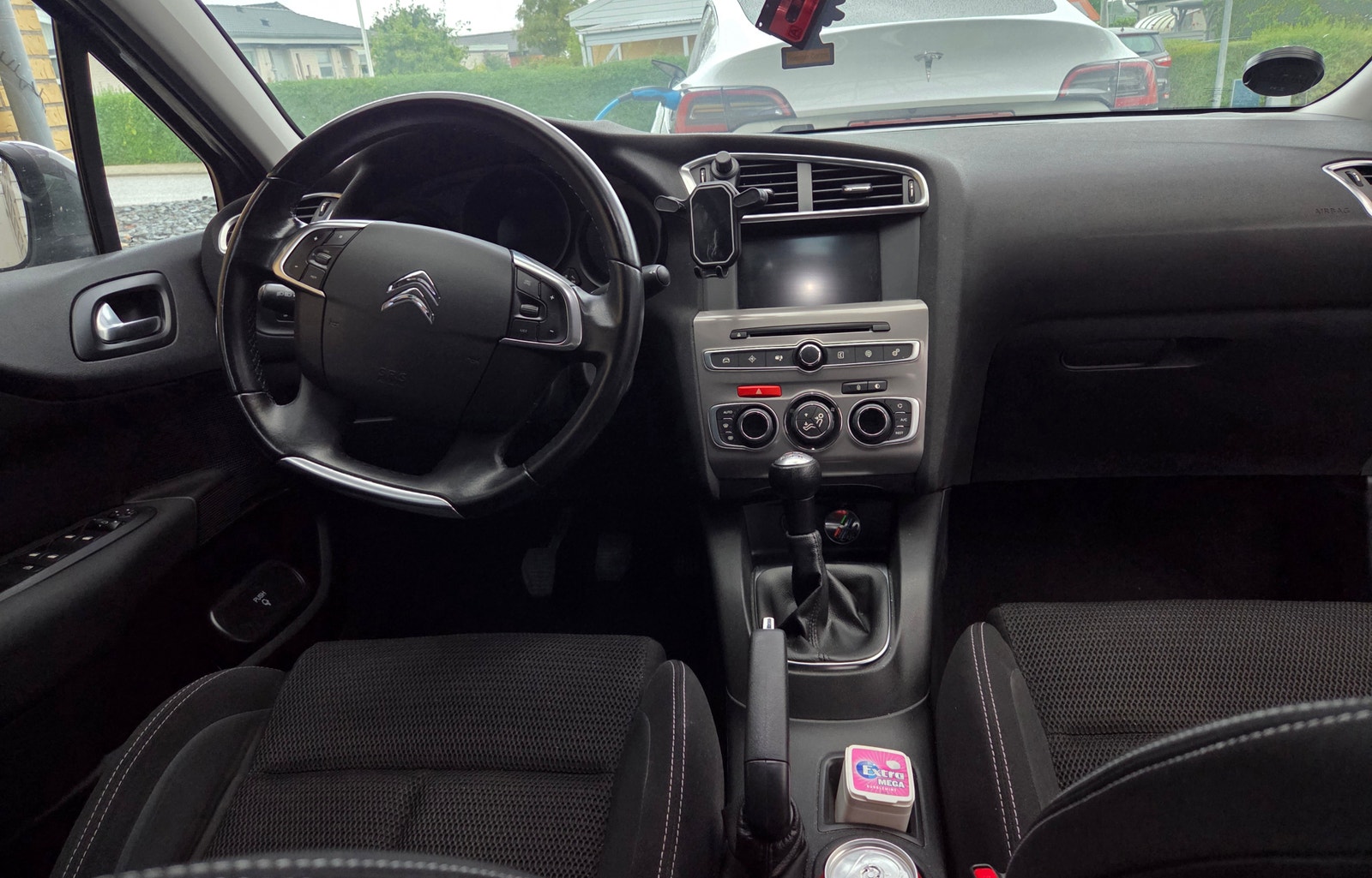 Citroën C4 1.6 BlueHDi Manual, 5-trins, 99ps, 2015
