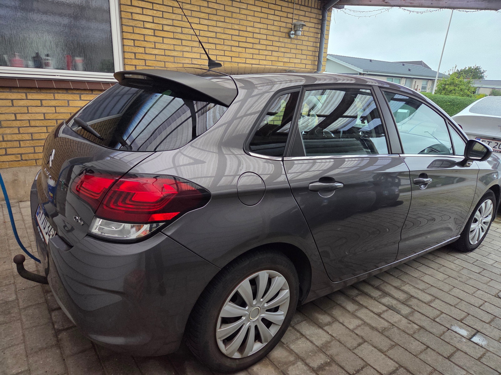Citroën C4 1.6 BlueHDi Manual, 5-trins, 99ps, 2015