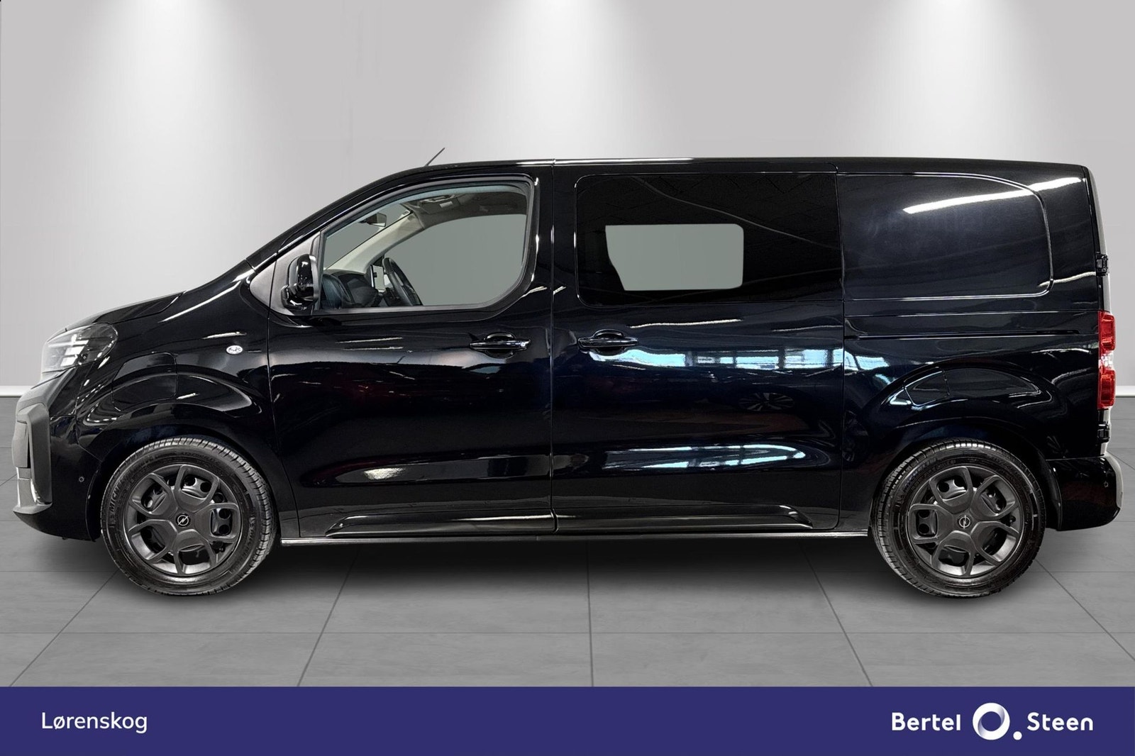 Opel Vivaro-e 75 Panel Van, 136ps, 2024