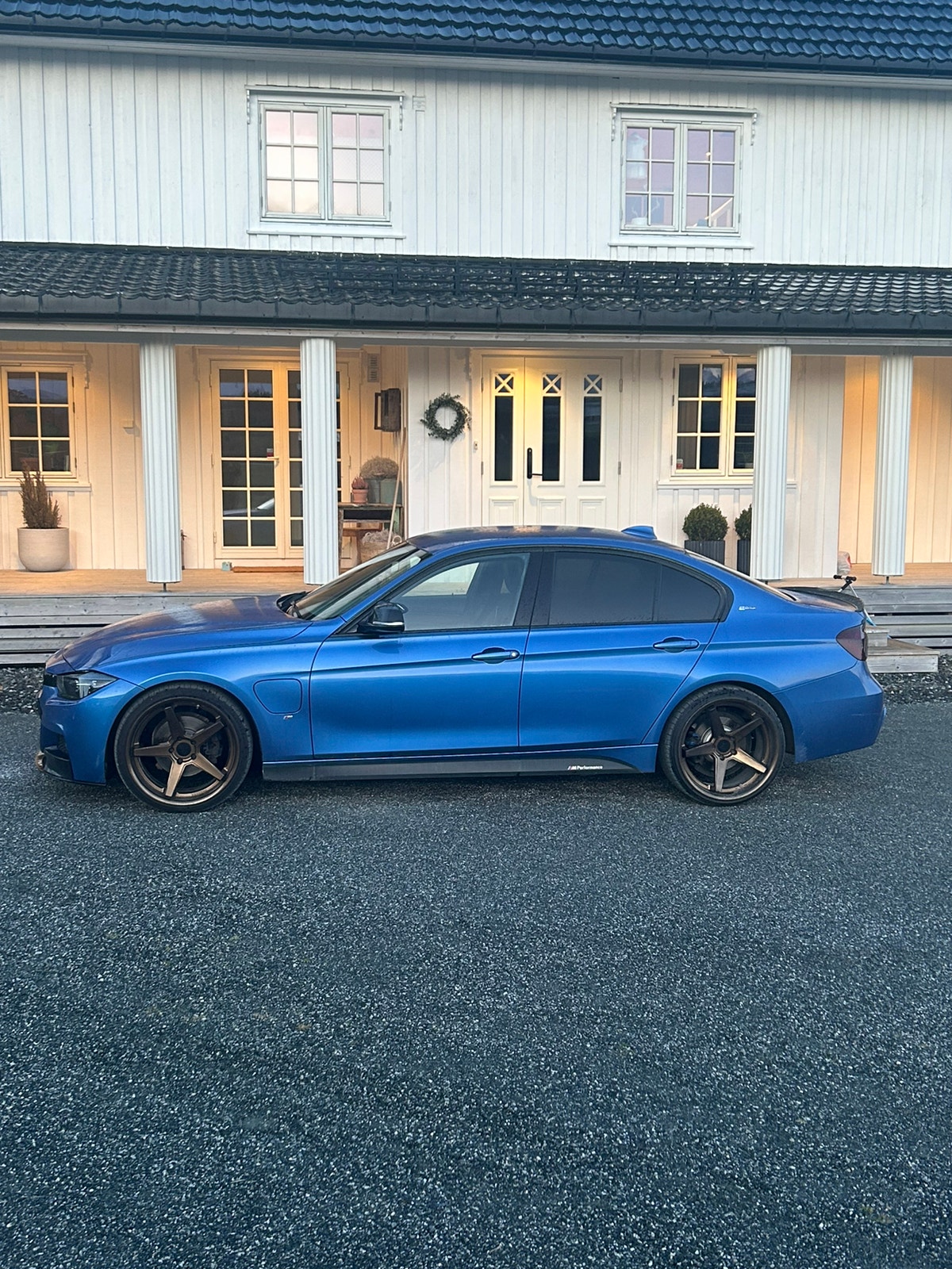 BMW 330e Sedan Steptronic, 8-trins, 252ps, 2017