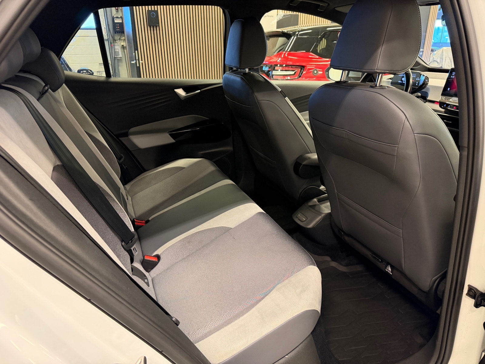 Volkswagen ID.3 Pro Performance, 204hp, 2021