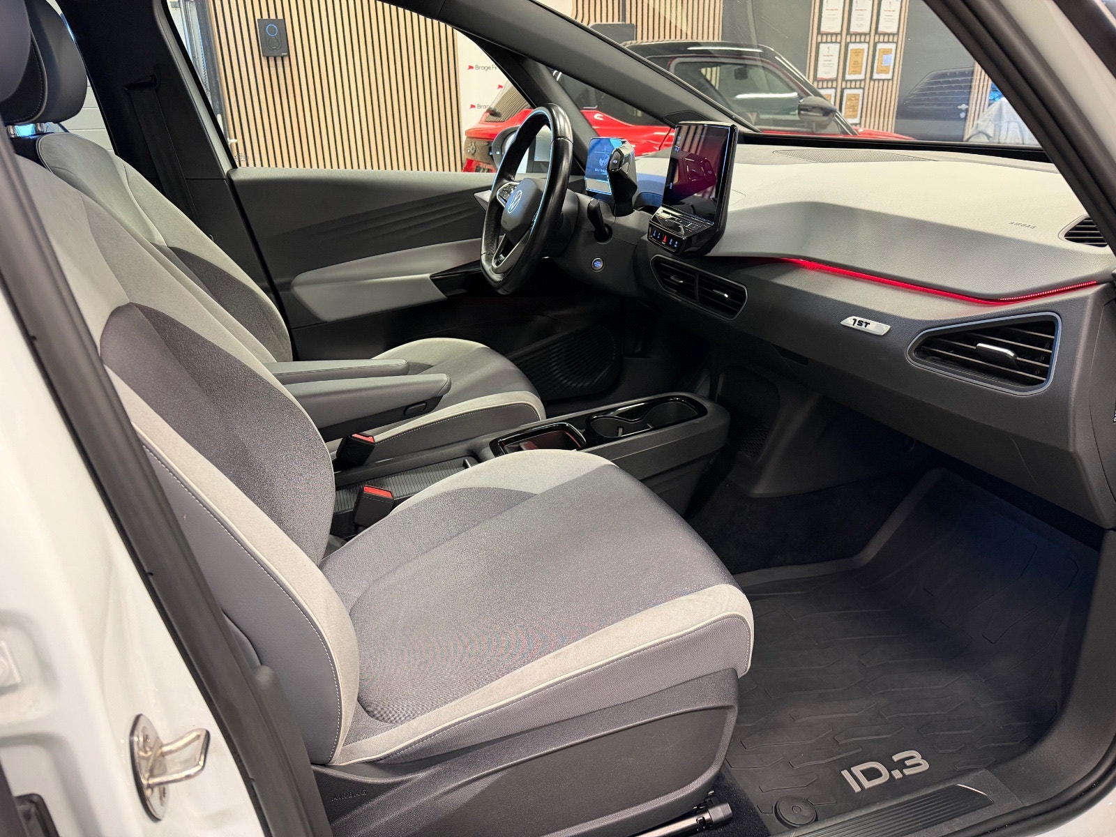 Volkswagen ID.3 Pro Performance, 204hp, 2021