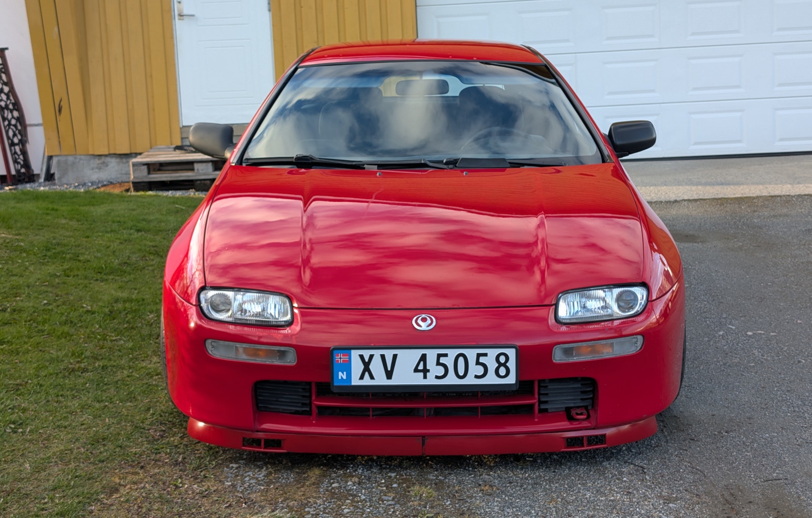 Mazda 323F 1.5 Manual, 88hp, 1997