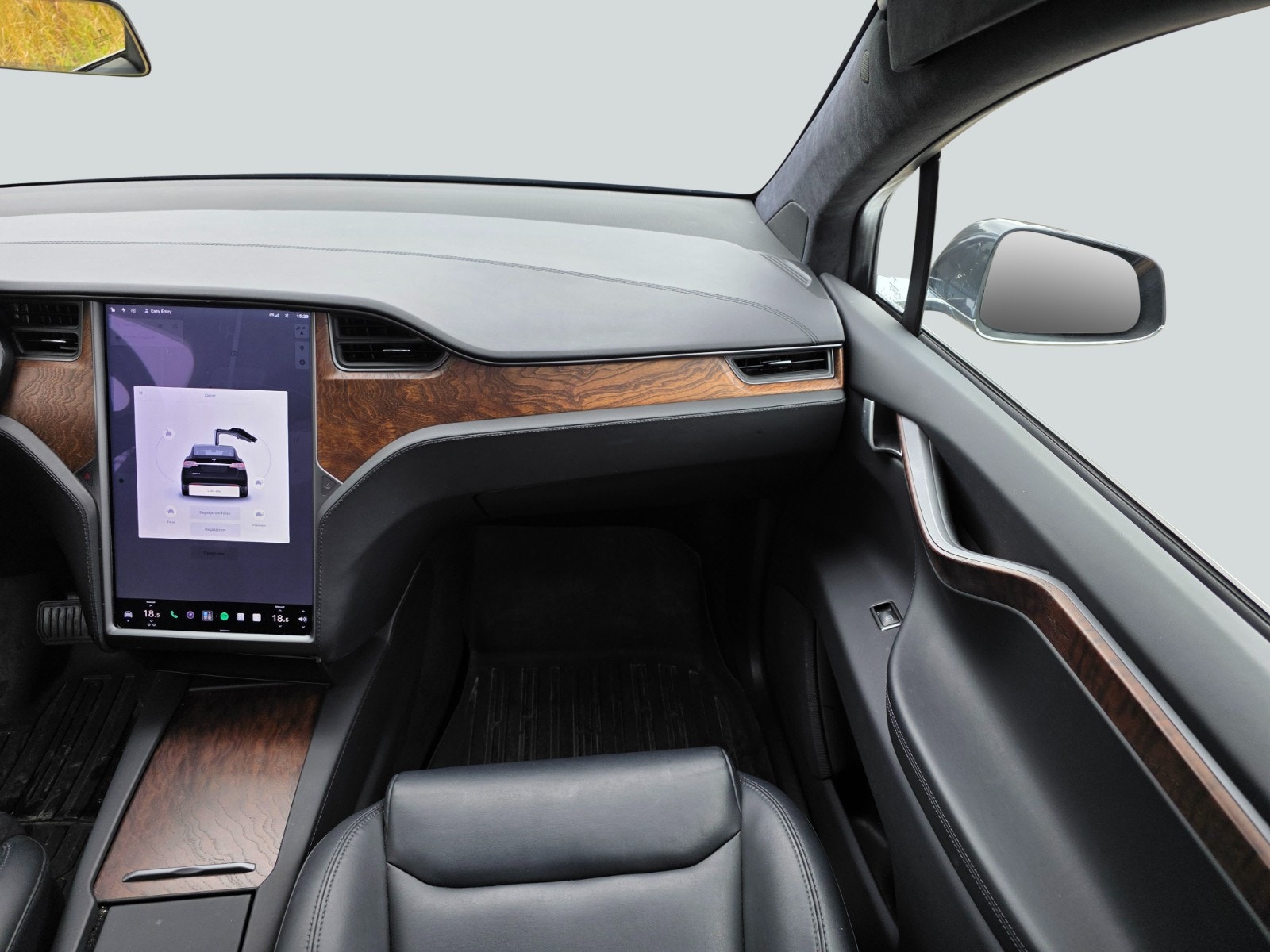 Tesla Model X Long Range, 423ps, 2020