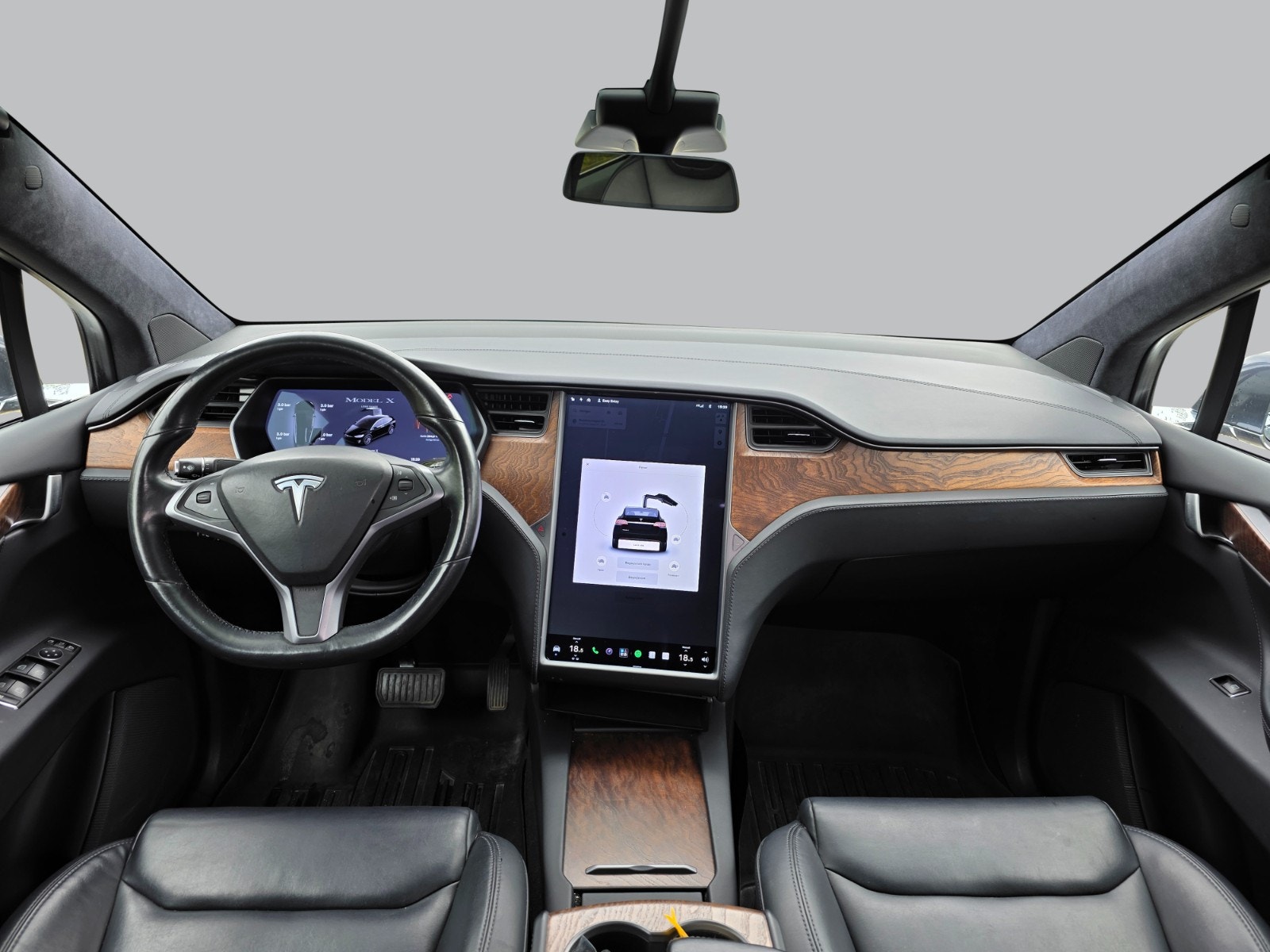 Tesla Model X Long Range, 423ps, 2020