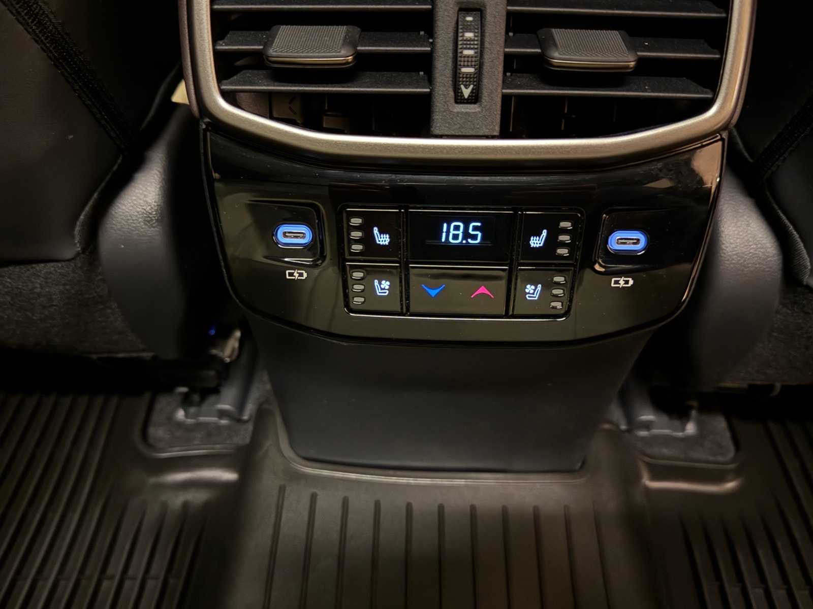 Lexus RX 450h+ E-CVT, 309hp, 2023