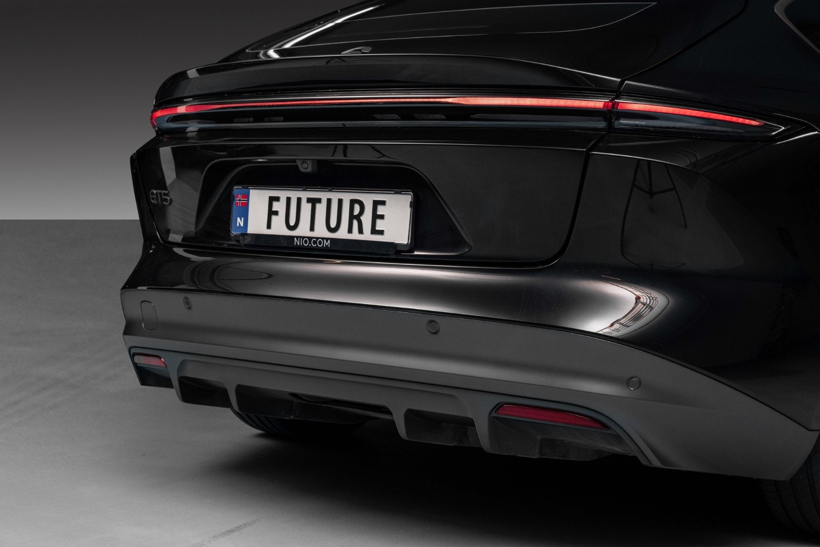 NIO ET5 Standard Range, 490hk, 2025