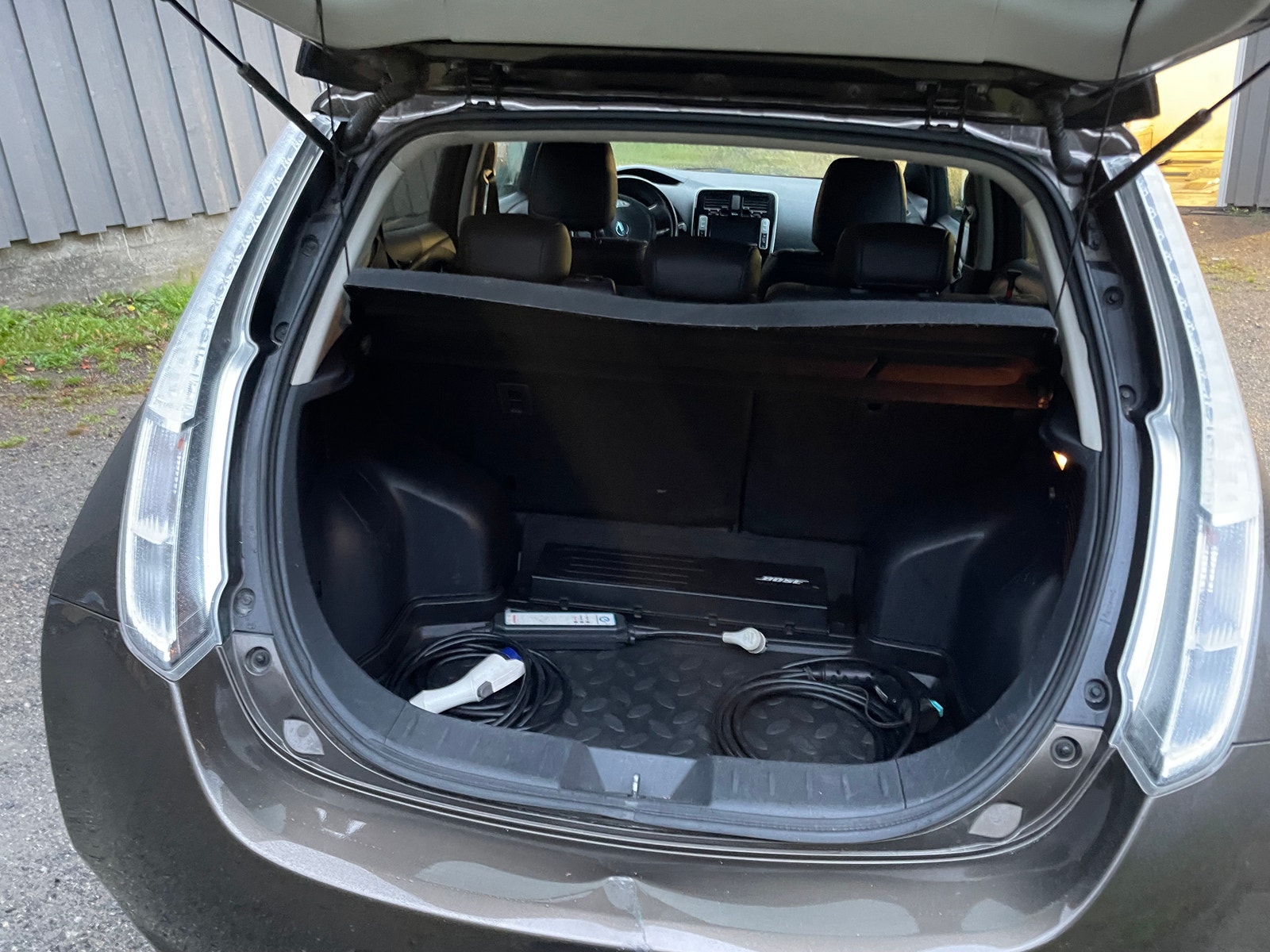 Nissan Leaf 30 kWh, 109hp, 2017