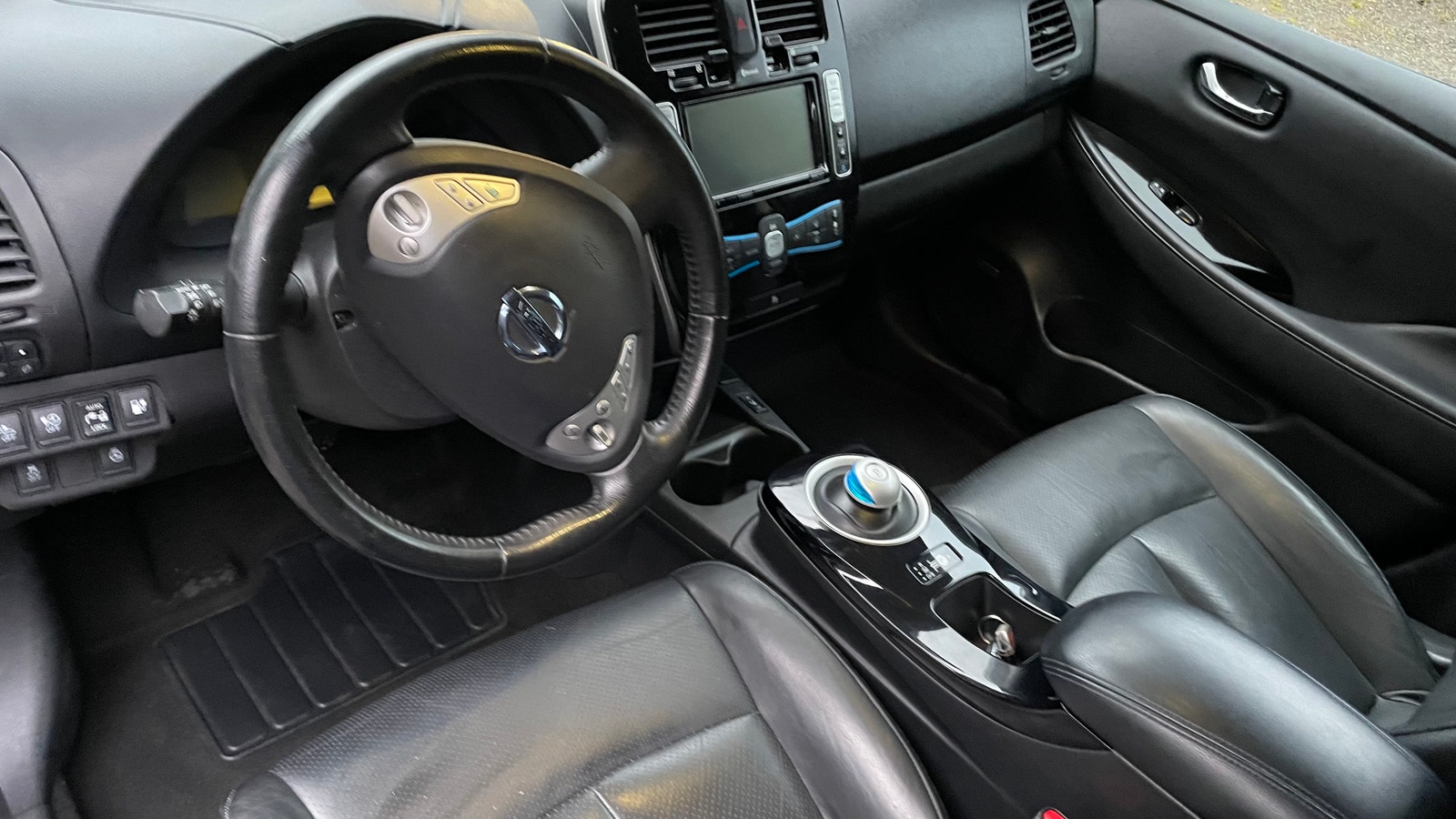 Nissan Leaf 30 kWh, 109hp, 2017