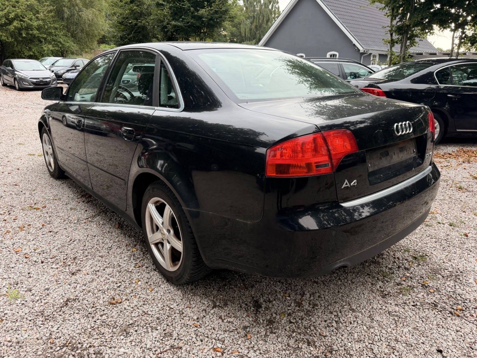 Audi A4 Sedan 1.6 Manual, 102hp, 2006