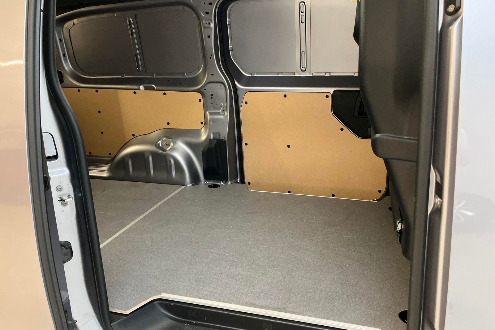 Toyota Proace L2 2.0 D-4D 145 Automatic, 144hp, 2024