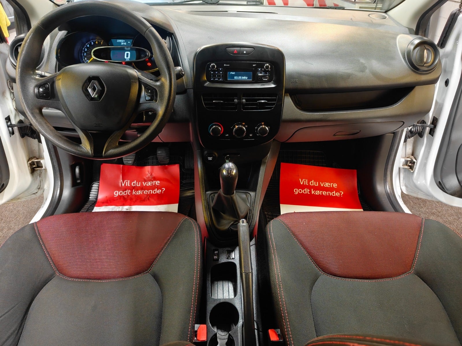 Renault Clio 1.2 Manual, 73hp, 2015