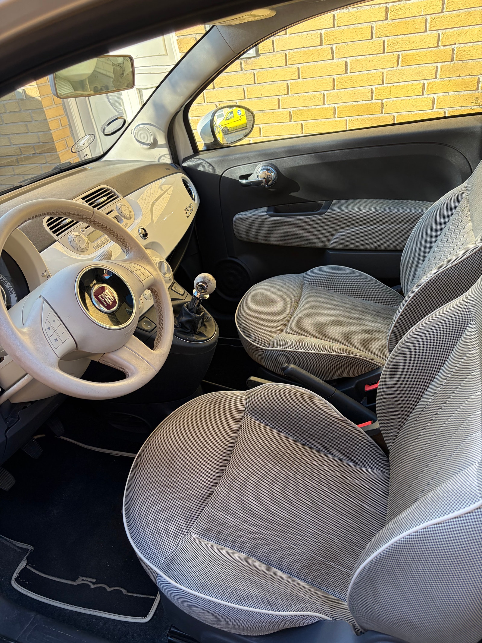 Fiat 500 1.2 8V Manual, 5-trins, 69ps, 2011